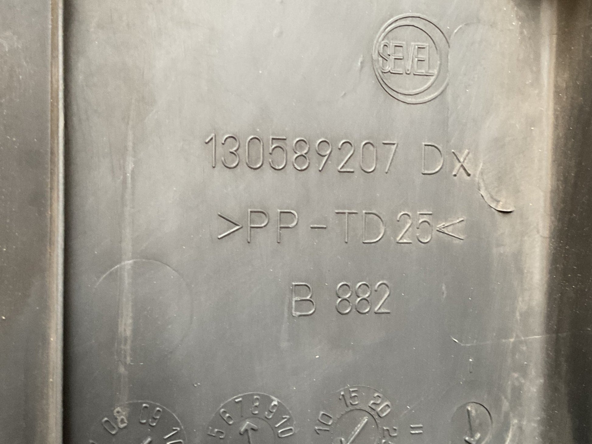 Estribo del dcho Ducato Jumper Boxer 06 - 13 - 130589207