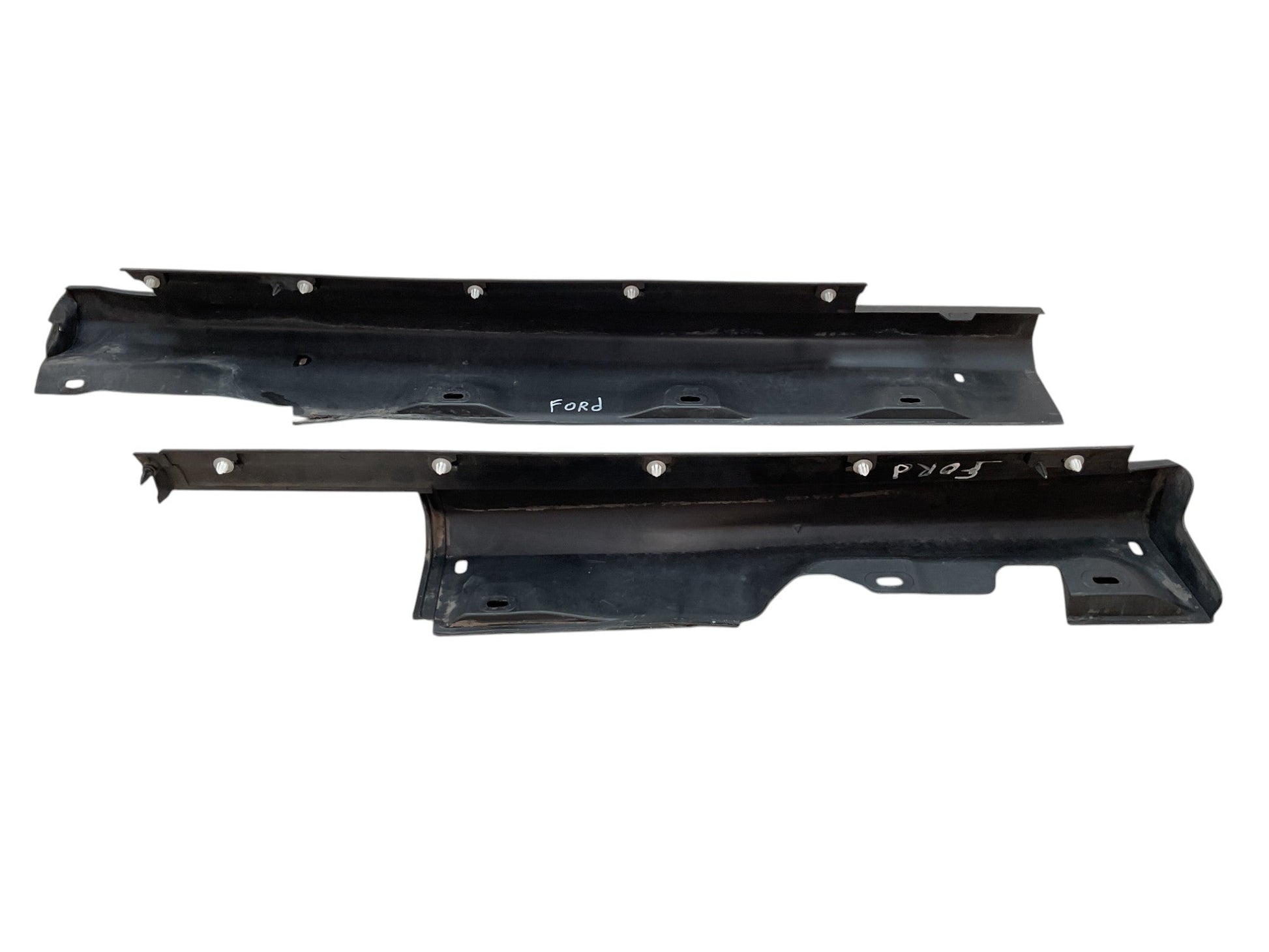 Faldon Doble derecho Ford C - Max 2010 - 2019 - AM51R10258A