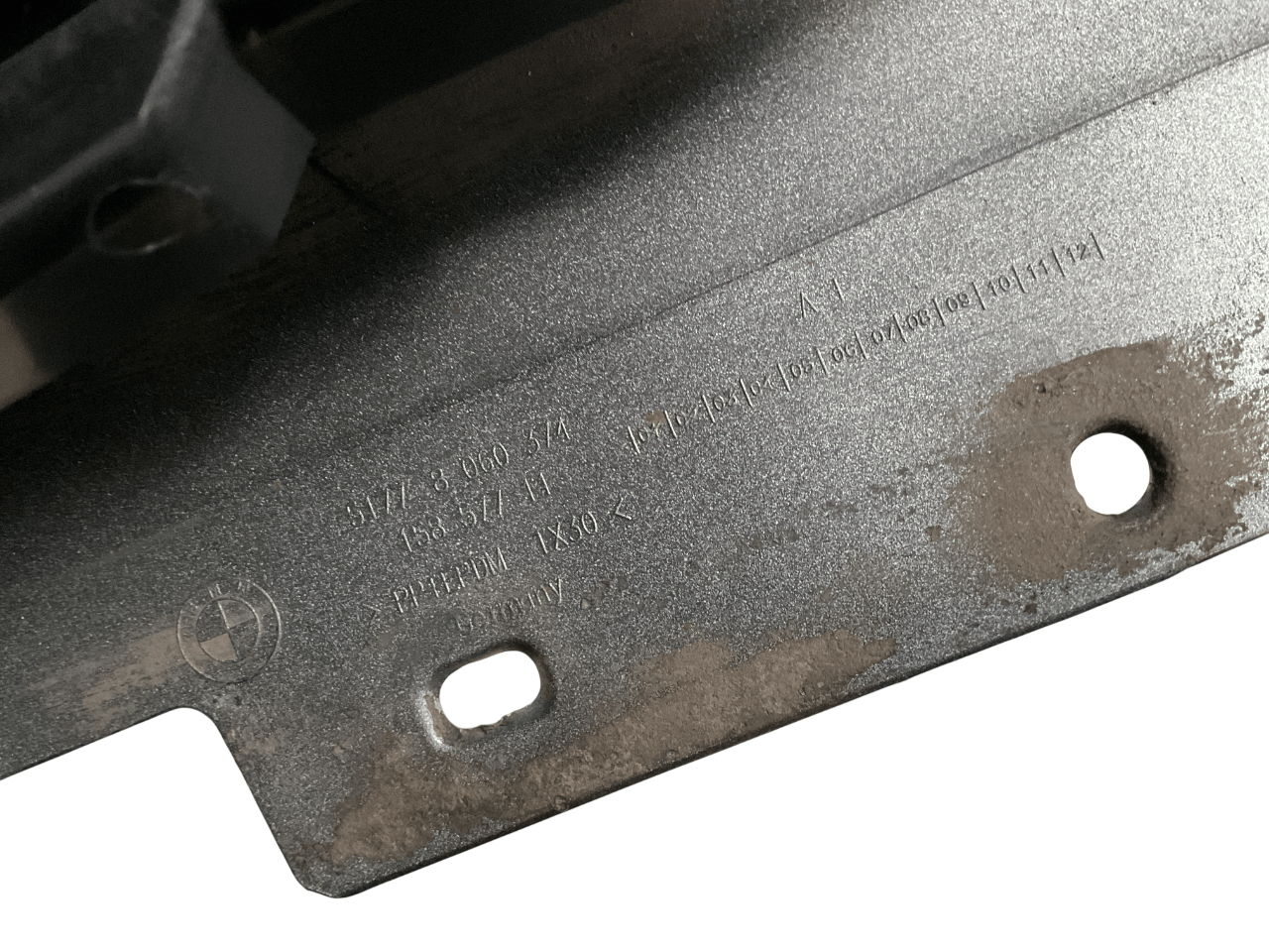 Faldon izq BMW Serie 4 2013-2020 - 51778060374