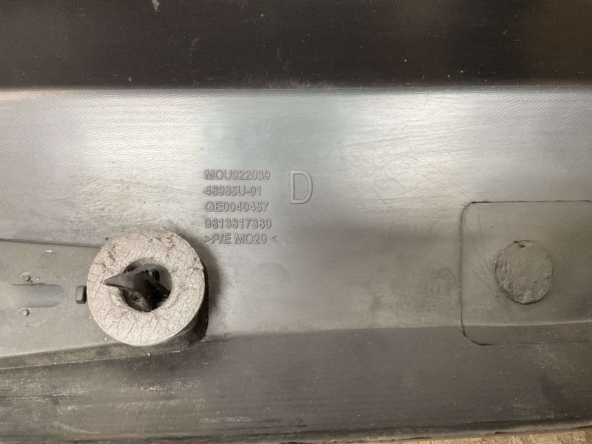 Faldon izq Citroen C3 2016 - 2024 - 