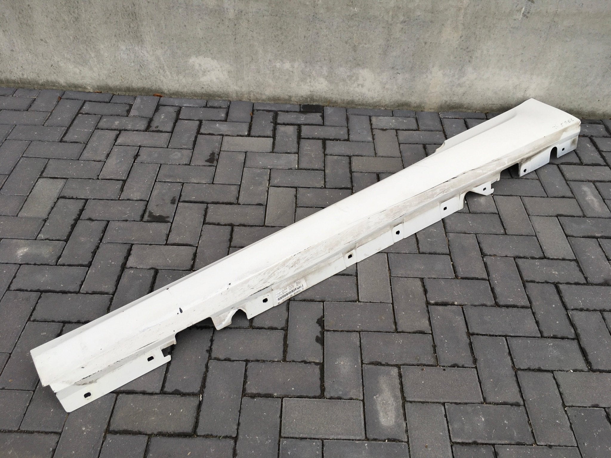 Faldon Izquierdo BMW E92 E93 - 51777173919