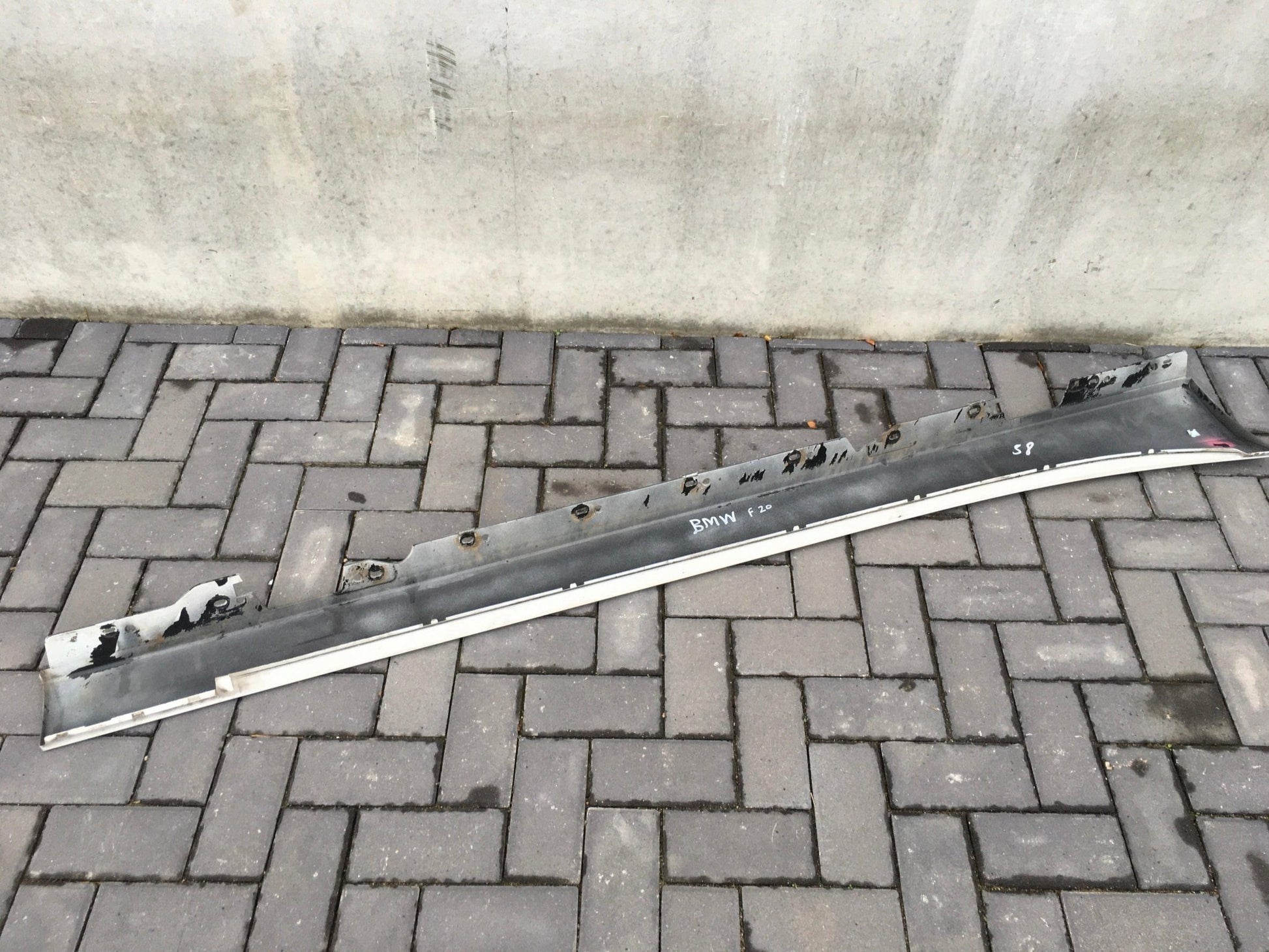 Faldon izquierdo BMW F20 - 51777293553