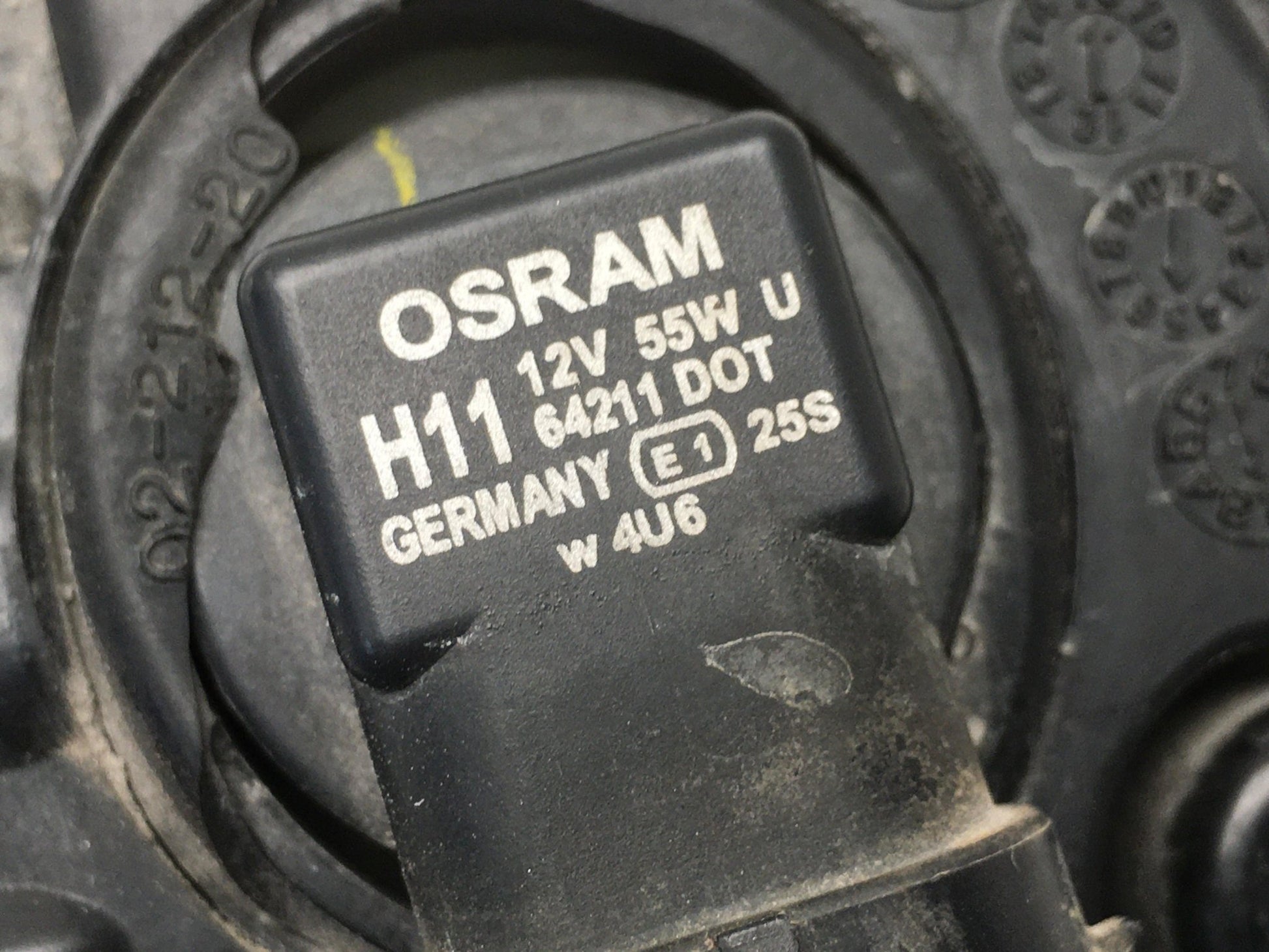 Faro Antiniebla 8200074008 - 8200074008