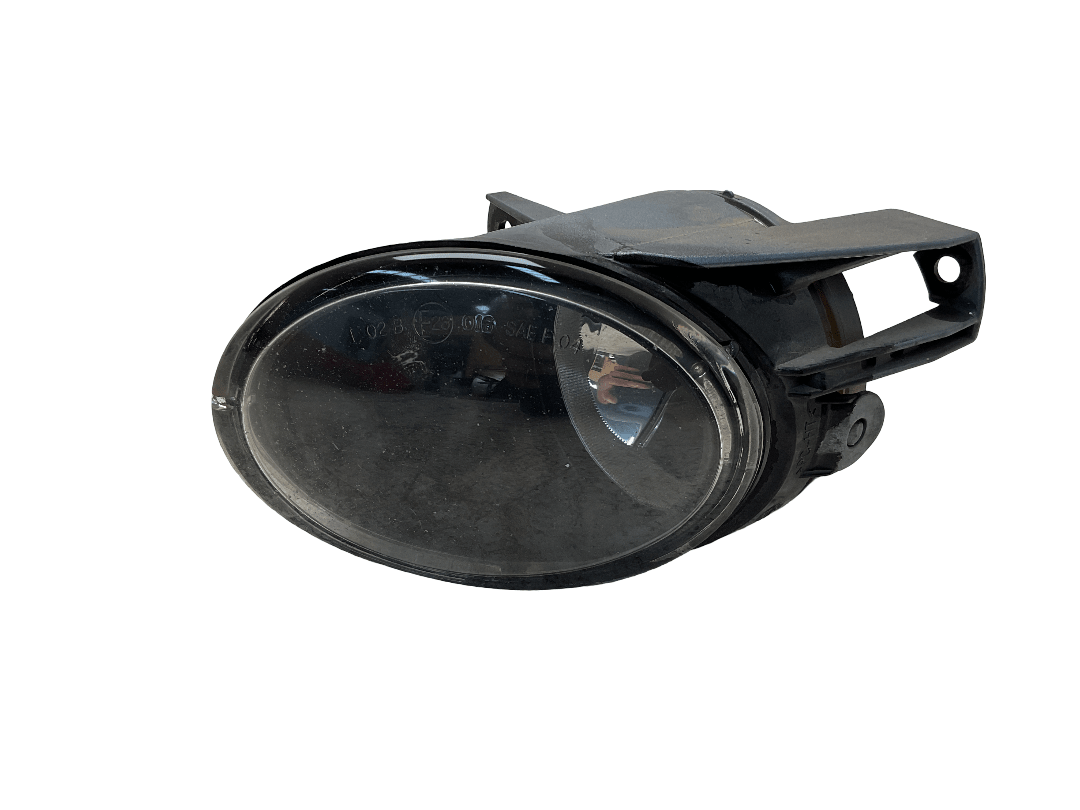 Faro Antiniebla izq VW Passat B6 05-10 - 27129300
