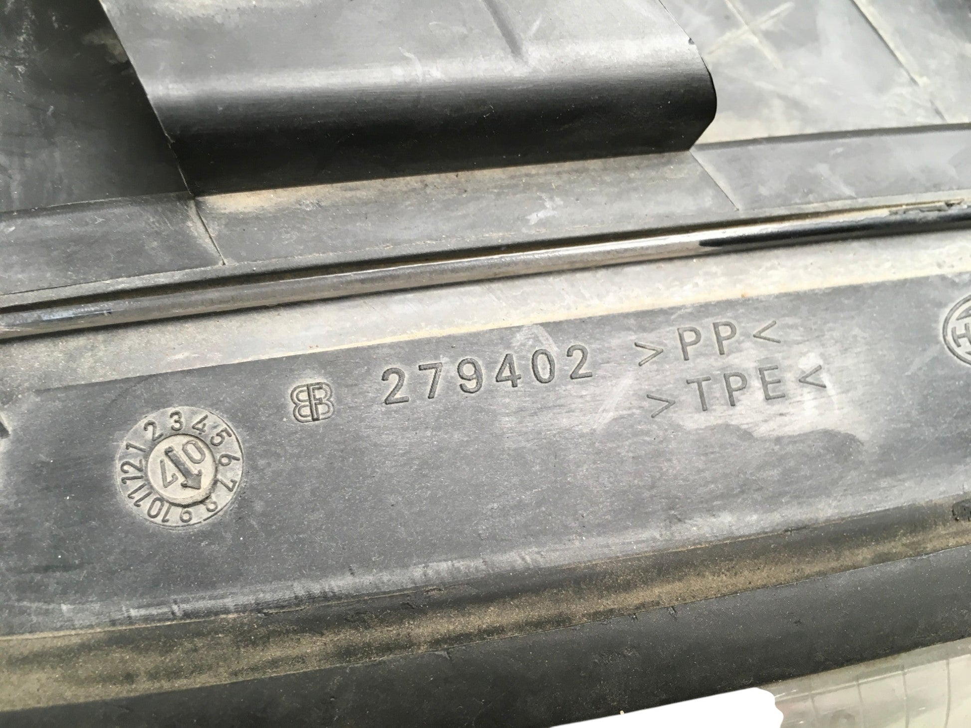 Faro dcho Audi A6 4B 279402 - 279402