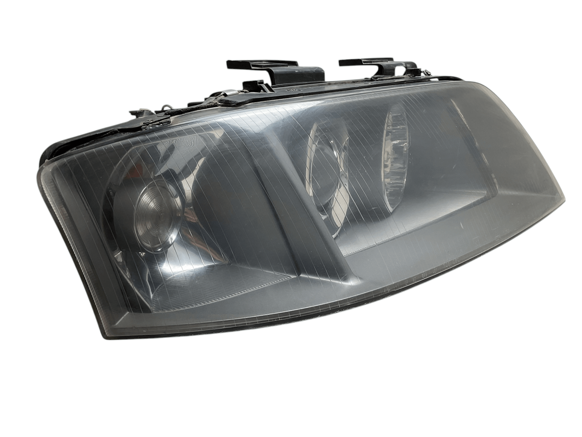 Faro Dcho Audi A6 C5 4B - 4B0941030