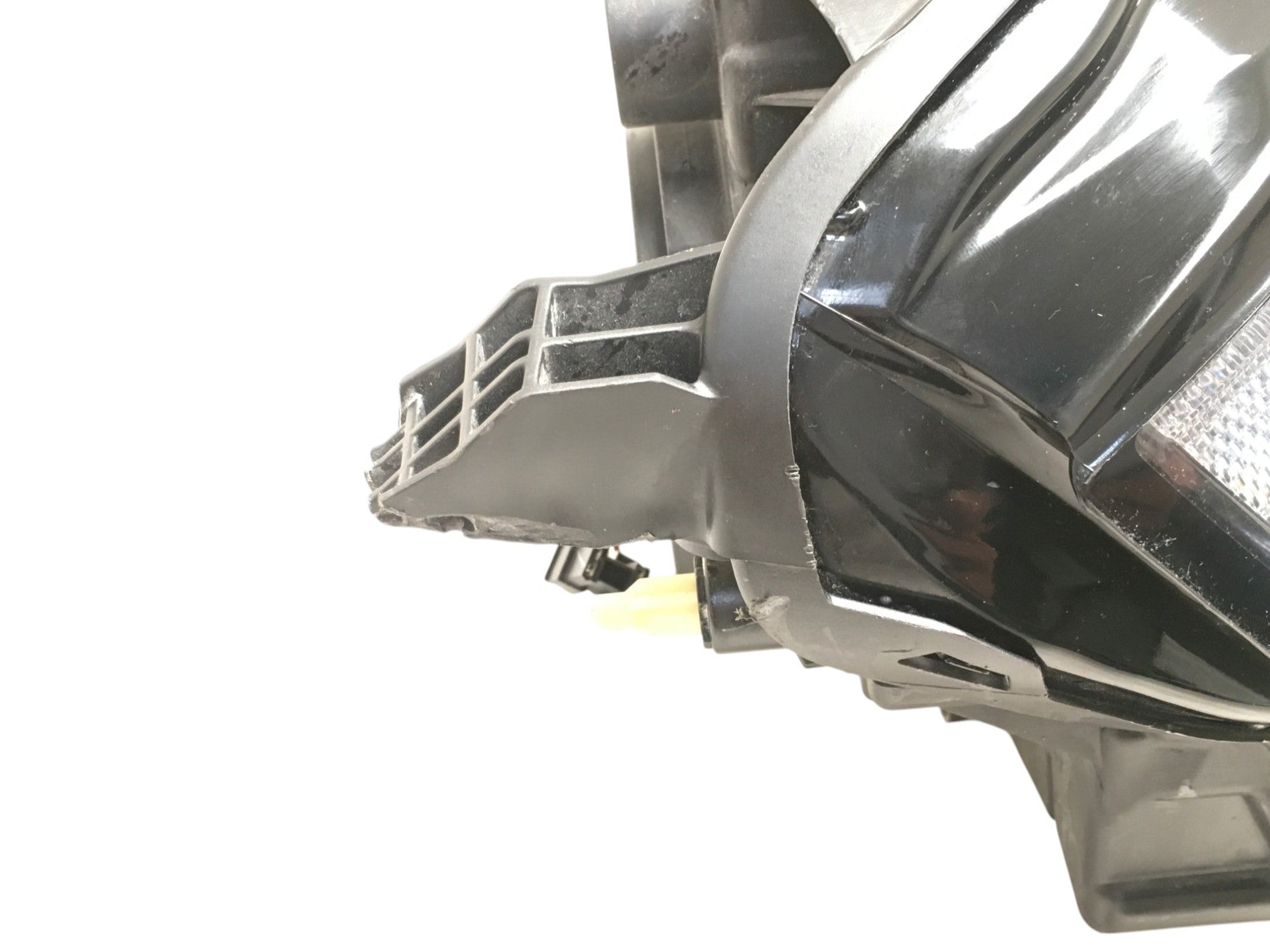 Faro dcho Ford Ecosport CR6 - GN1513W029YA