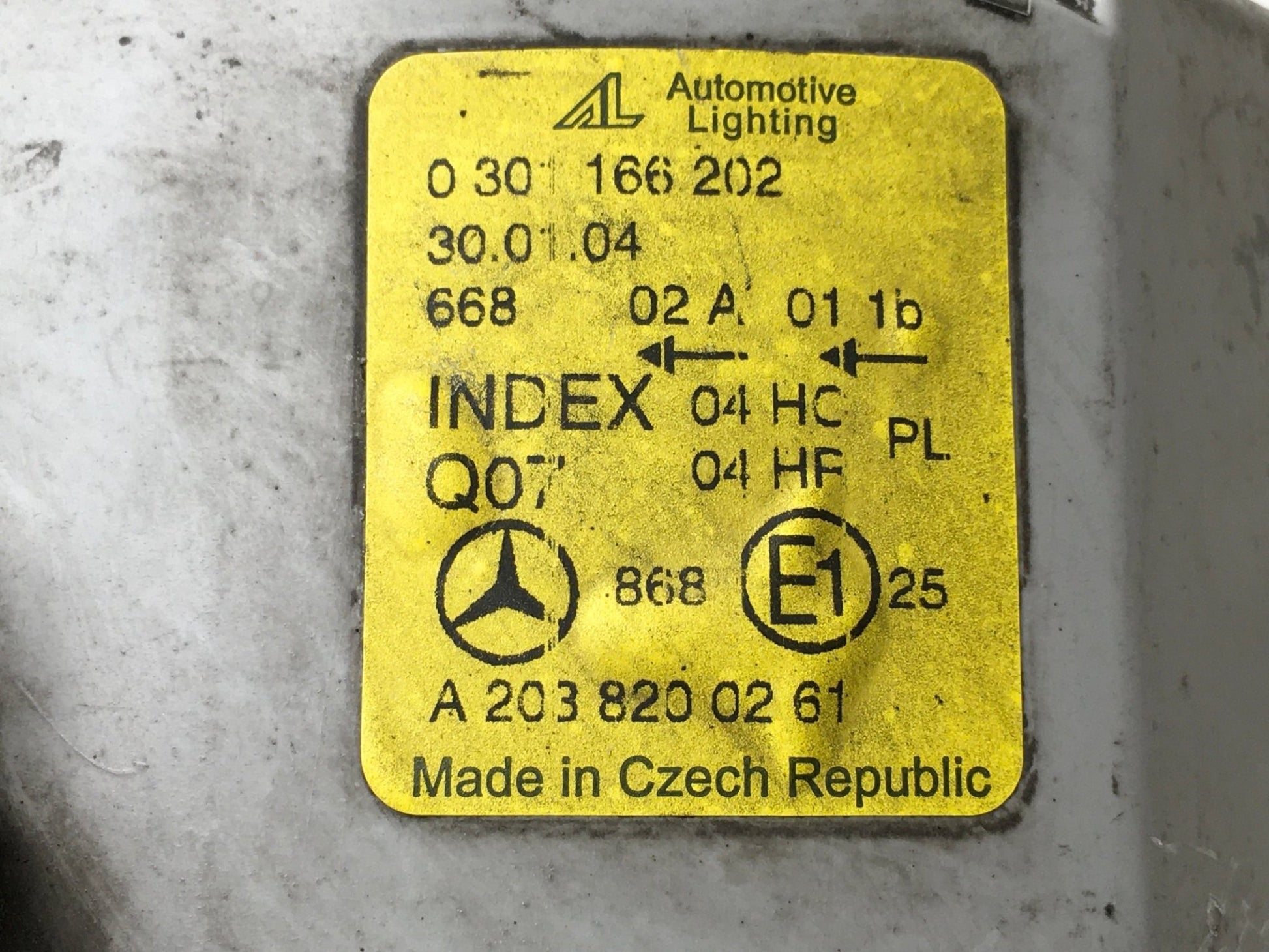 Faro dcho Mercedes C W203 - A2038200261