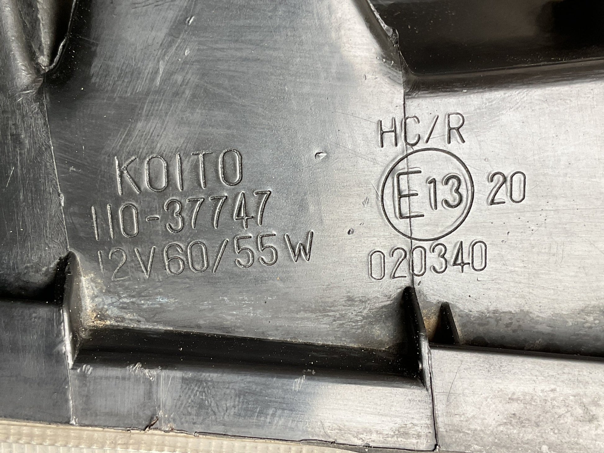 Faro dcho Mitsubishi Pajero 1991 - 1999 - 110 - 37746