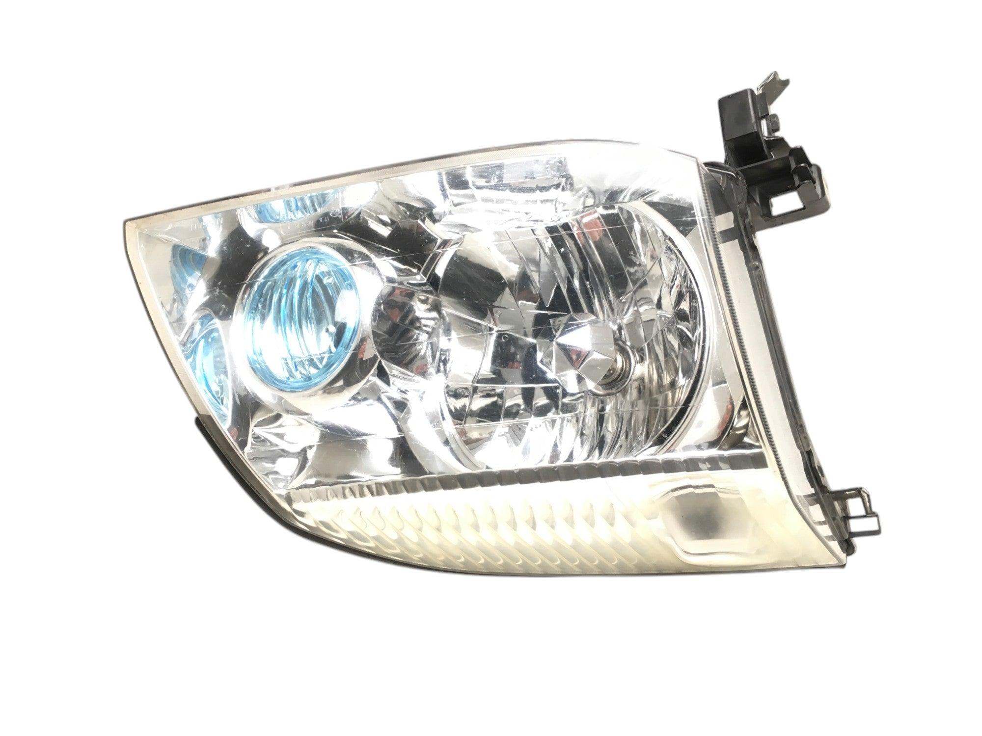 Faro dcho Nissan X-trail T30 - 260108H925