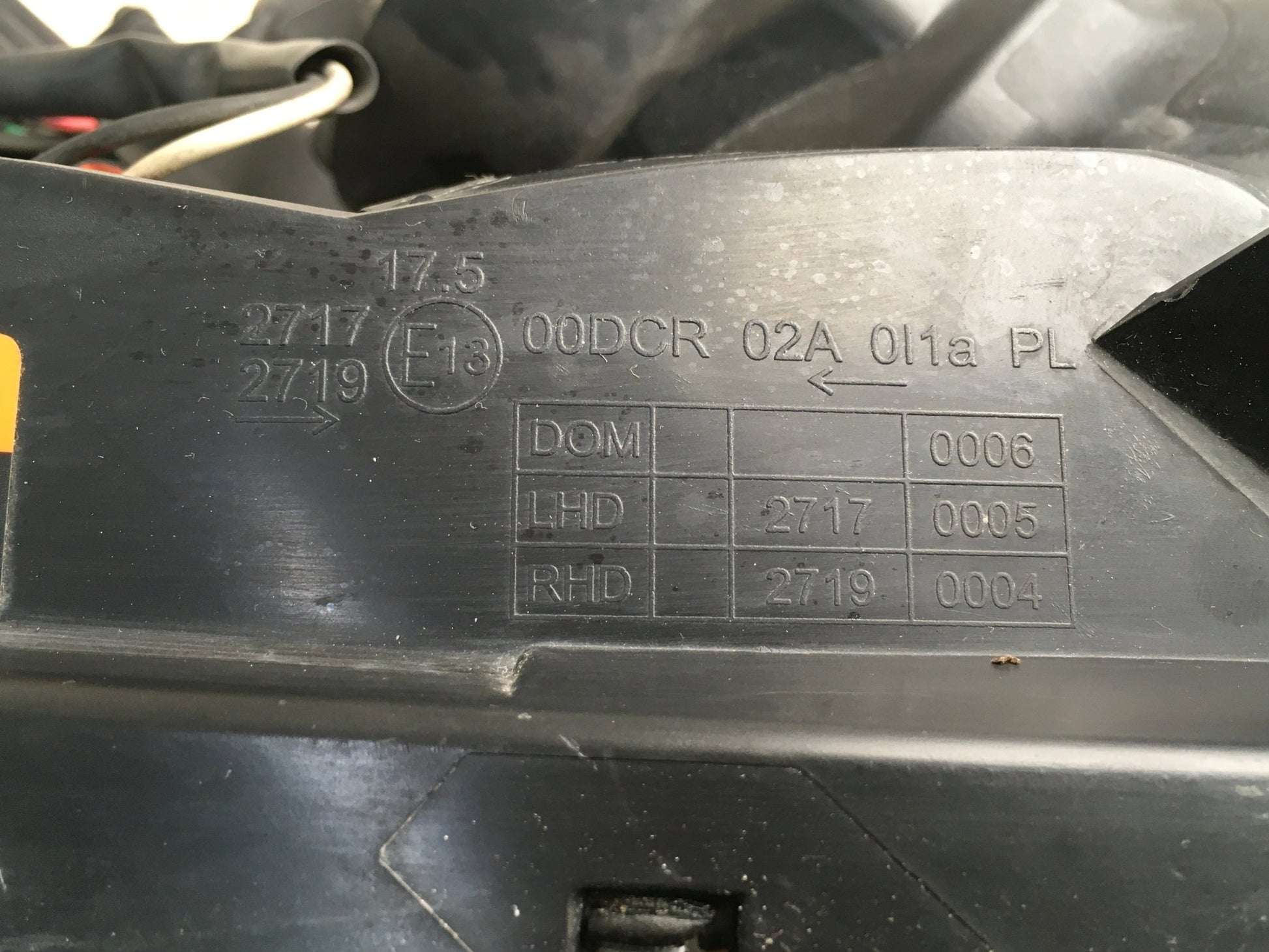 Faro Dcho Renault Koleos I HY - 26025JY40A