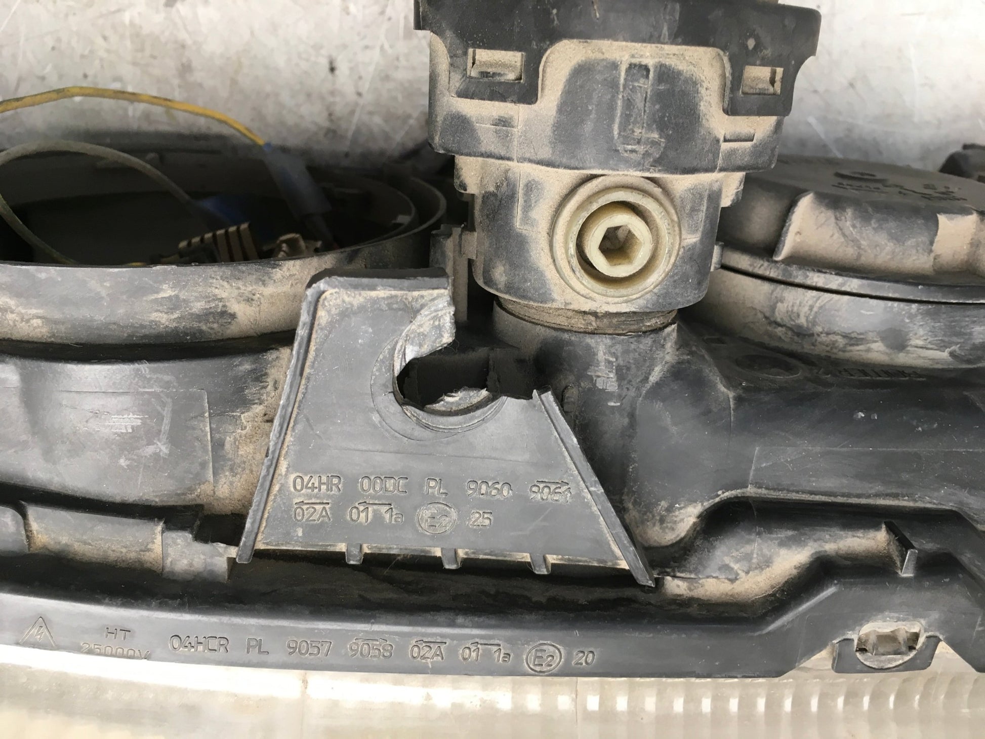 Faro dcho Renault Laguna II - 8200163324