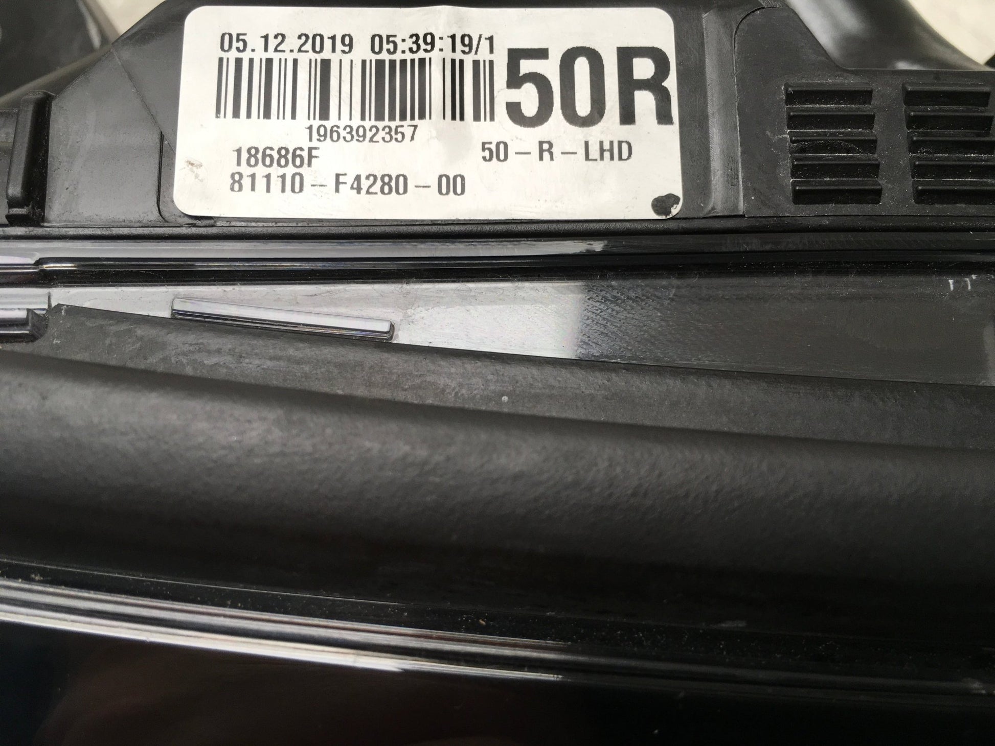 Faro dcho Toyota C - HR A1 Fase 2 - 81110F4280