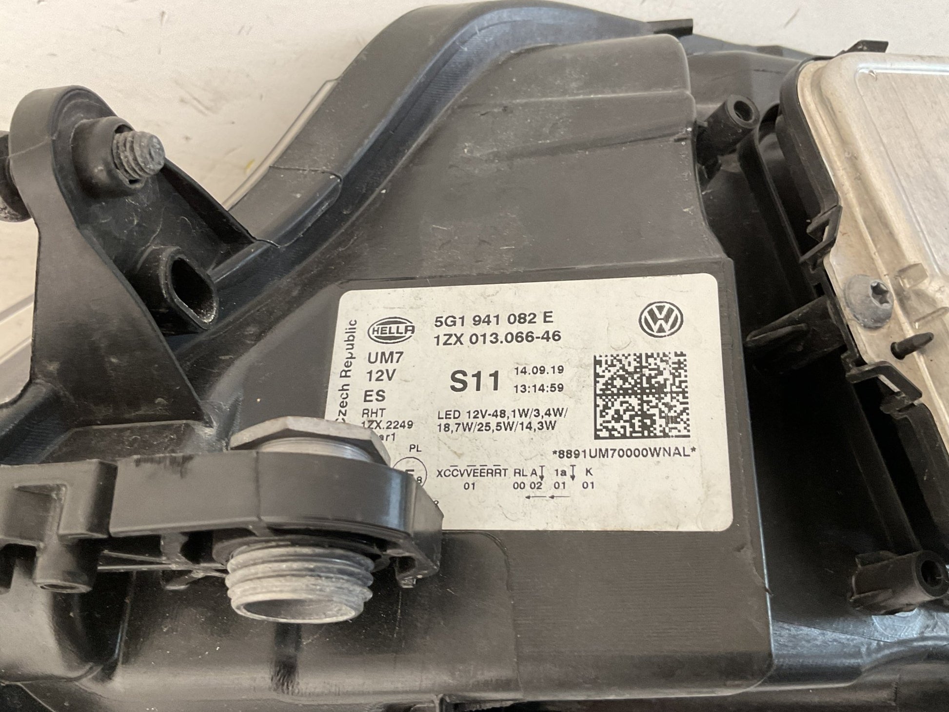 Faro dcho VW Golf VII GTI 2012 2020 - 5G1941082E