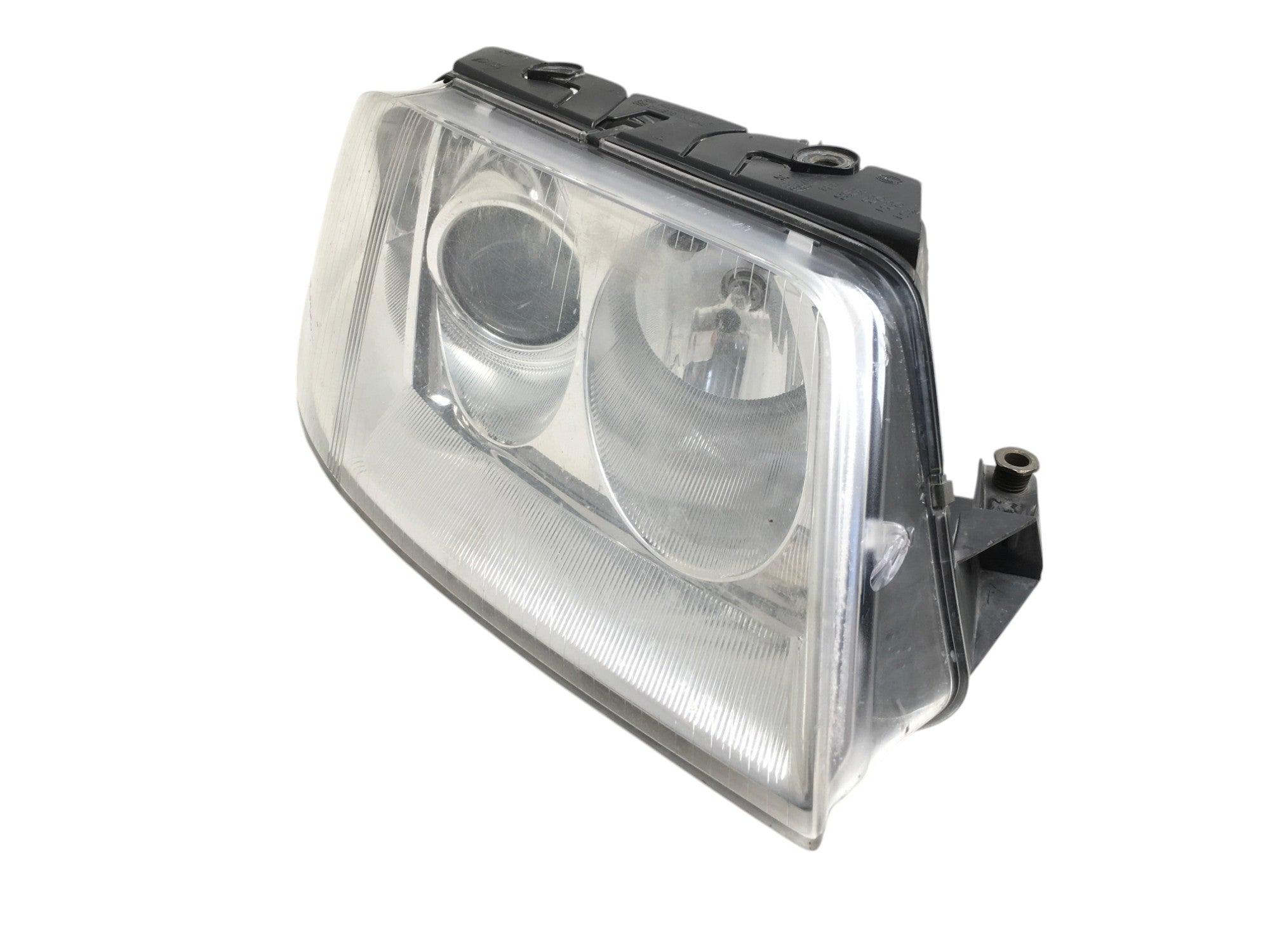 Faro dcho VW Passat B5.5 3B - 3B0941016AN