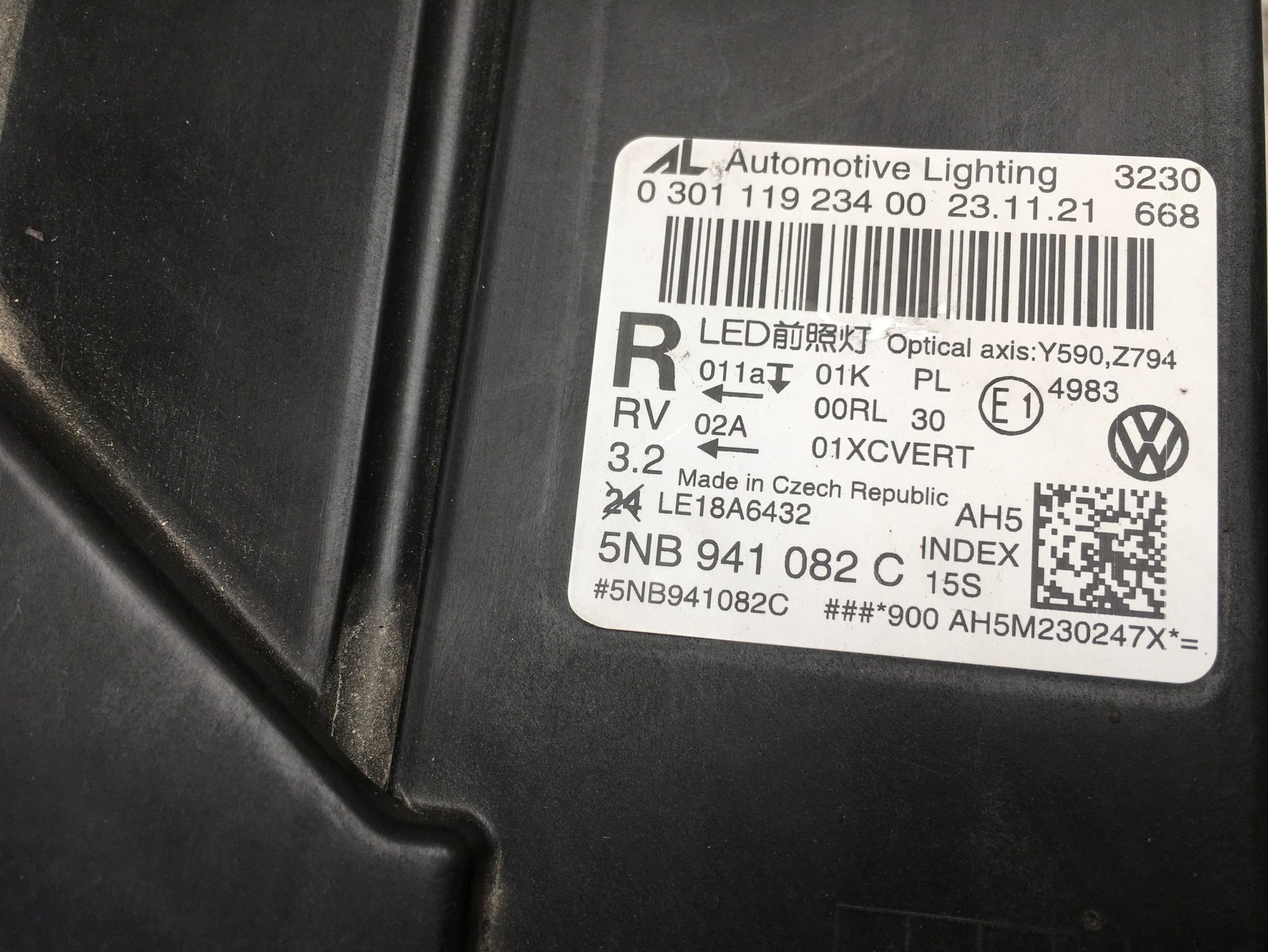 Faro dcho VW Tiguan II Fase 2 - 5NB941082C