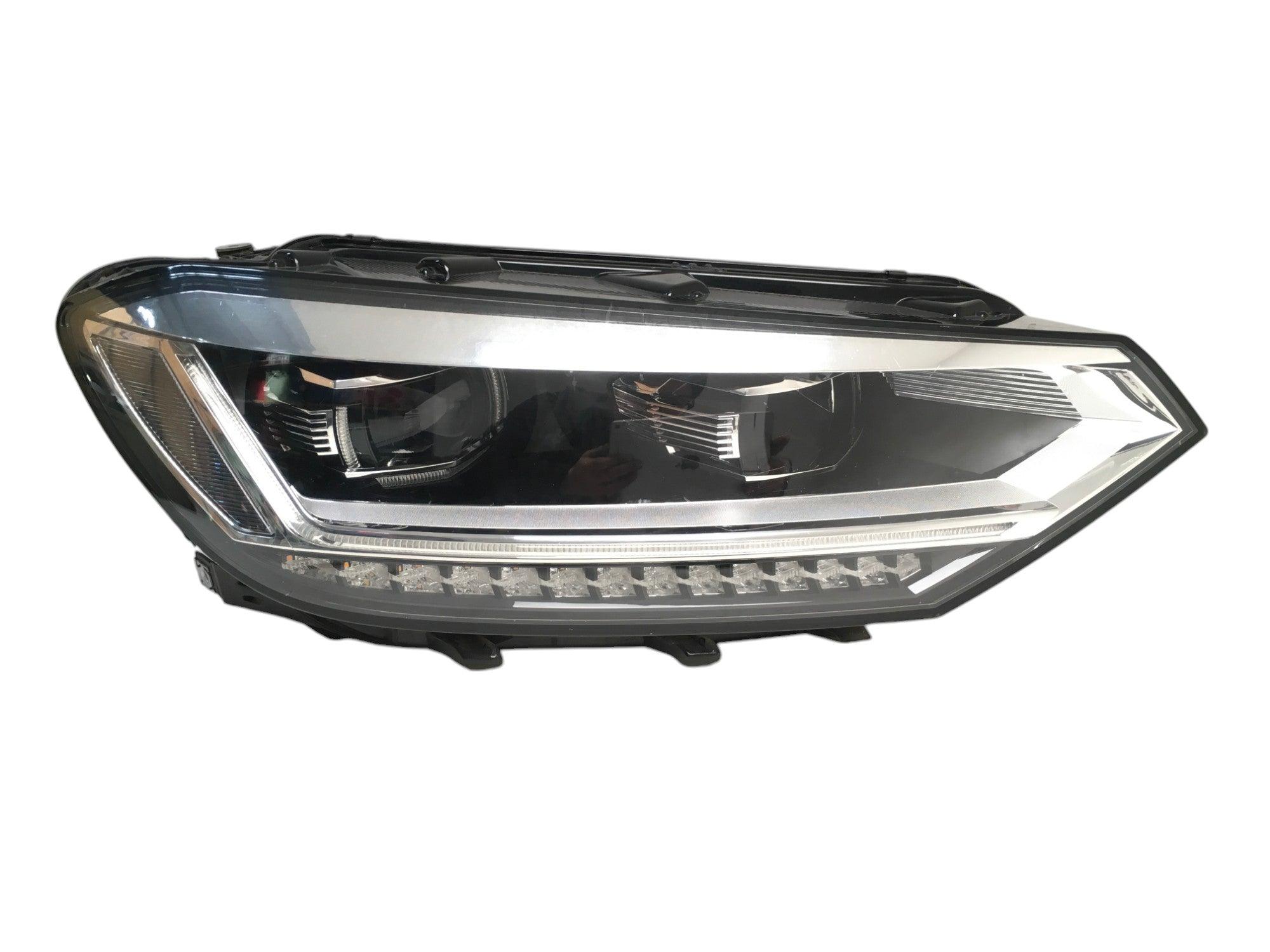 Faro dcho VW Touran II 5T - 5TB941082A