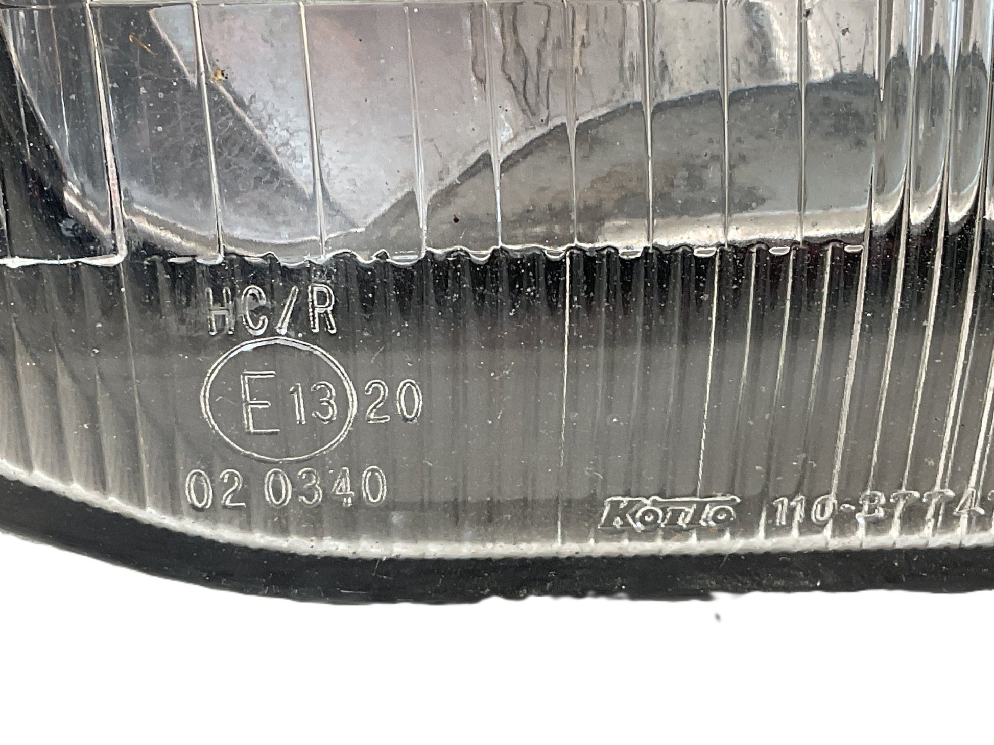 Faro del dcho Mitsubishi Montero V20/V40 91-00