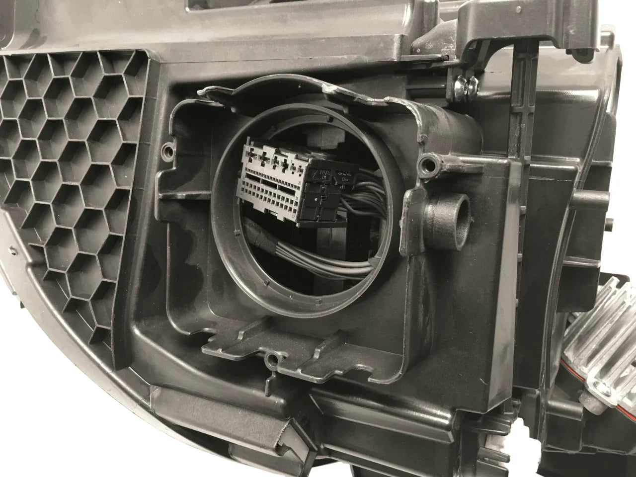 Faro del dcho VW Golf VIII