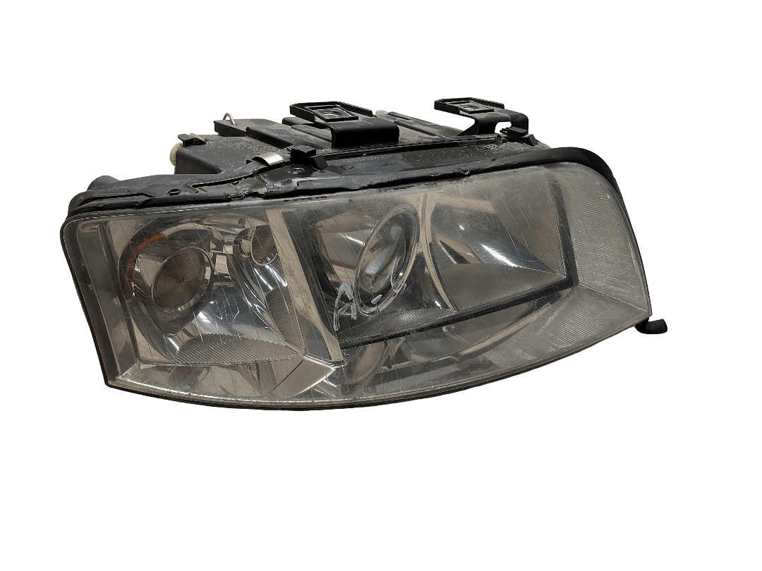Faro del izq Audi A6 1997-2004 - 15592400RE _