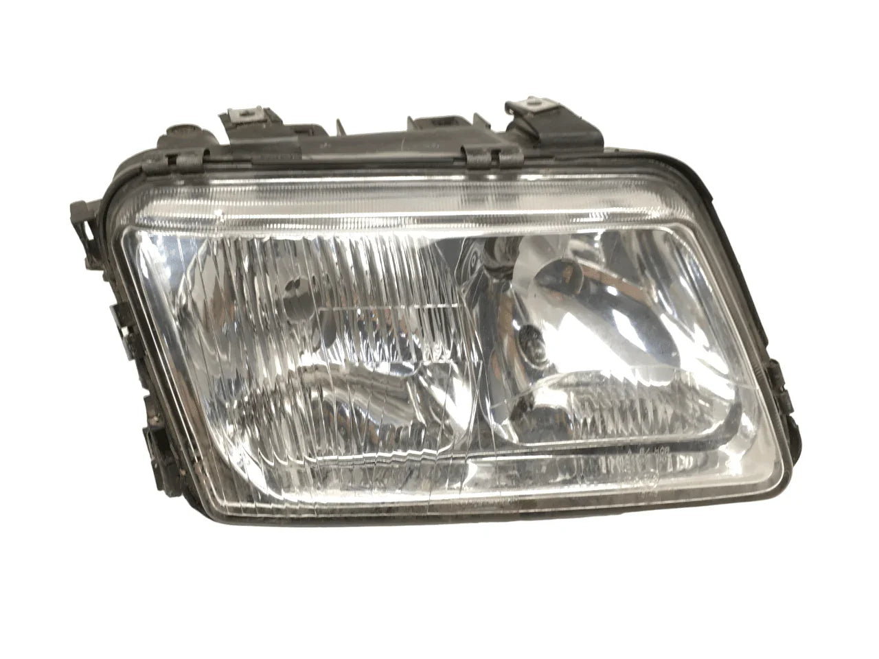 Faro derecho Audi A3 8L