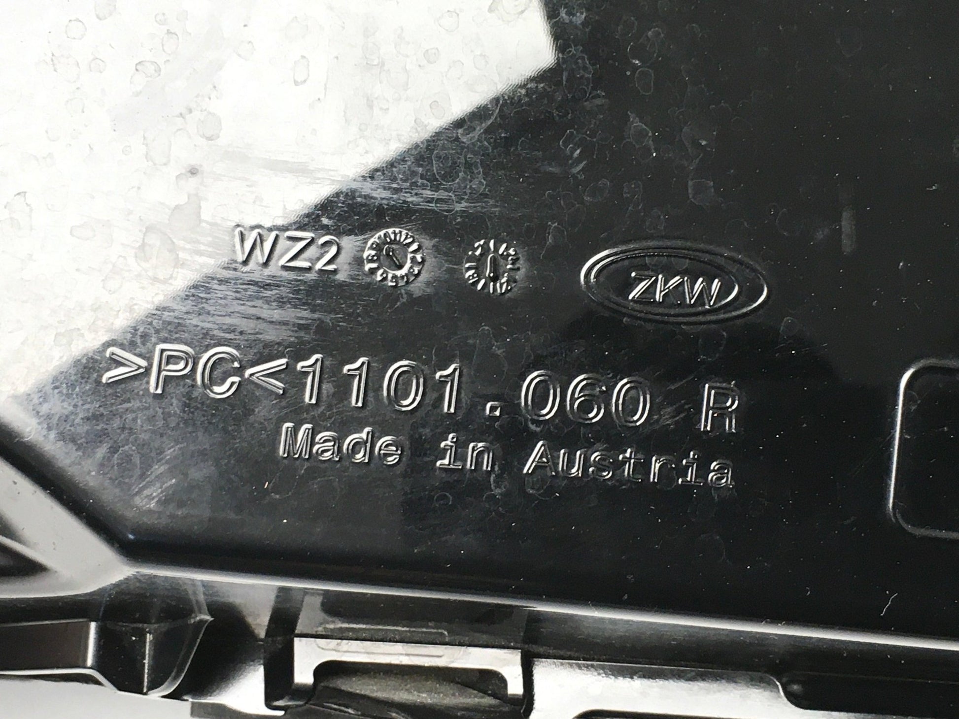 Faro derecho Audi Q3 F3 - 83A941034