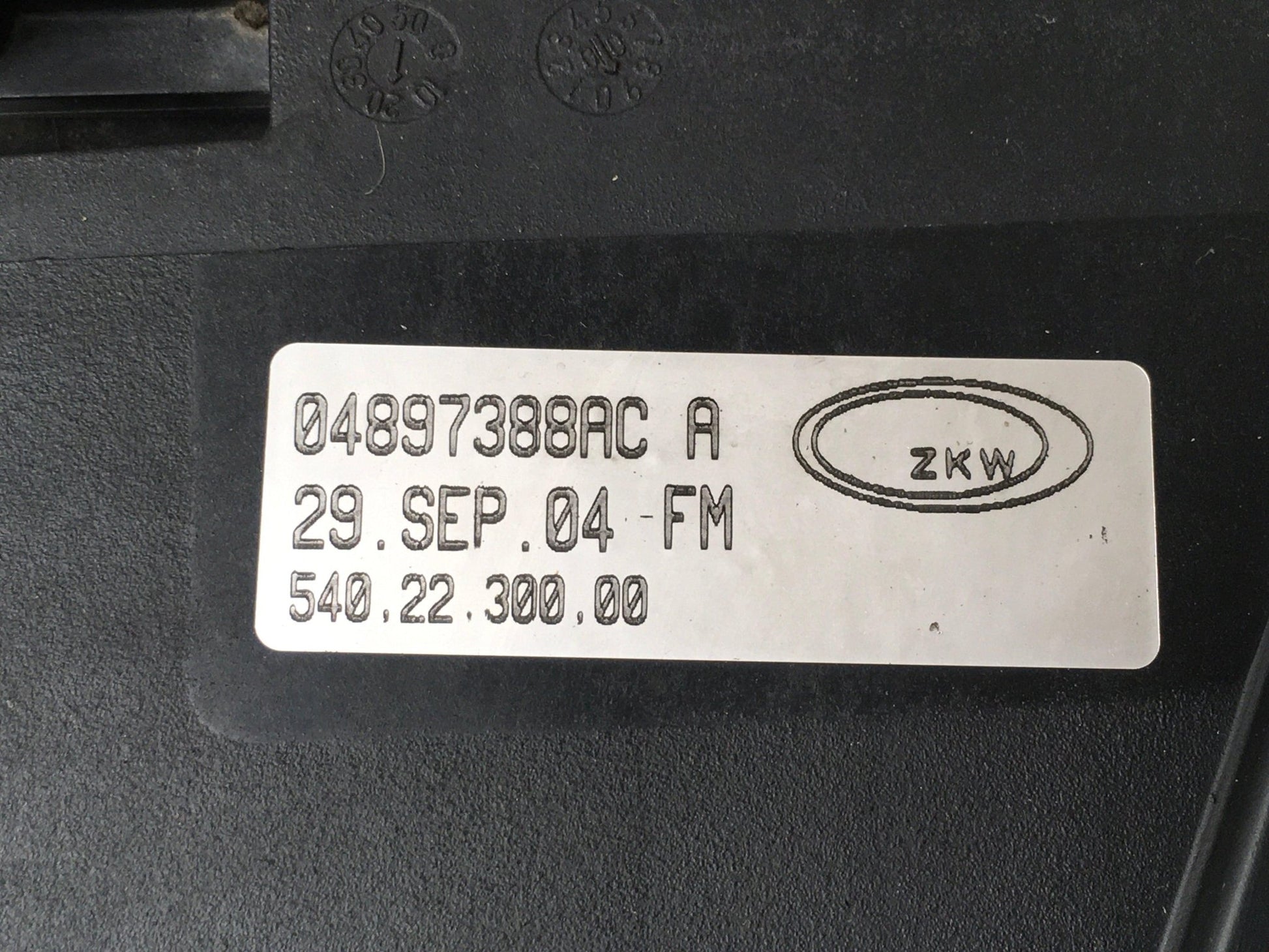 Faro derecho Chrysler Voyager III - 04897388AC