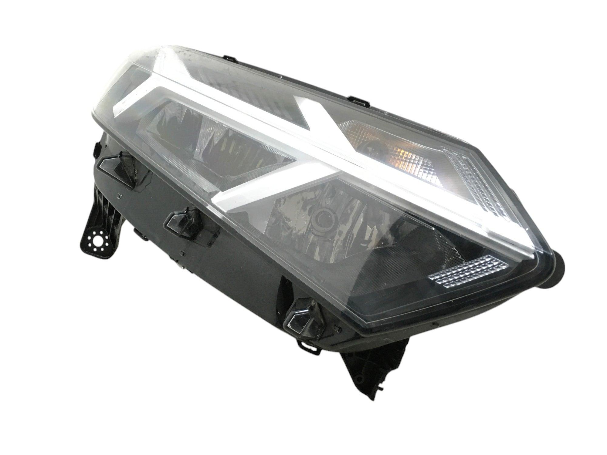 Faro derecho Dacia Sandero III - 260107920R