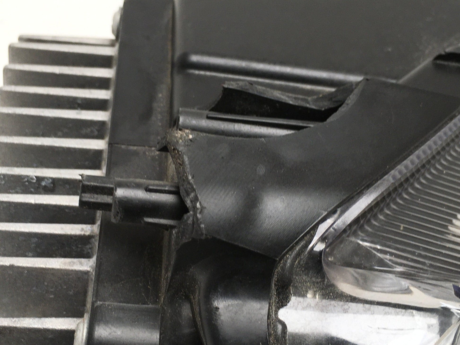 Faro derecho Dacia Spring 266008993R - 266008993R