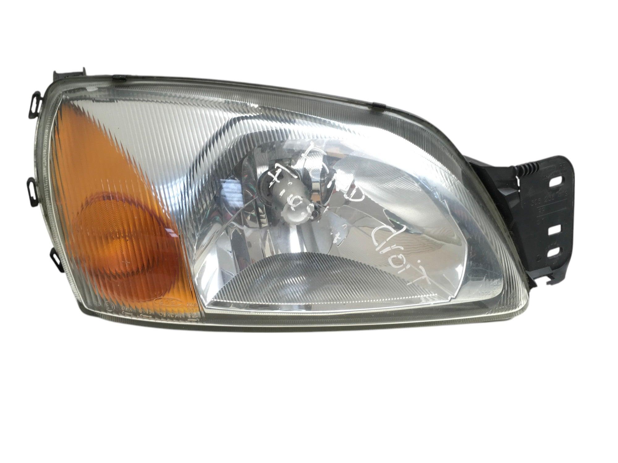 Faro derecho Ford Fiesta IV Fase 2 - YS6113005EC