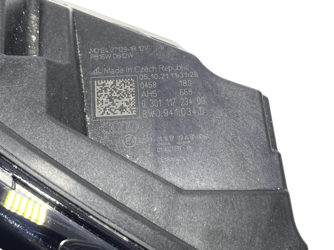 Faro derecho Full Led Audi A4 B9 Nuevo - 8W0941034D