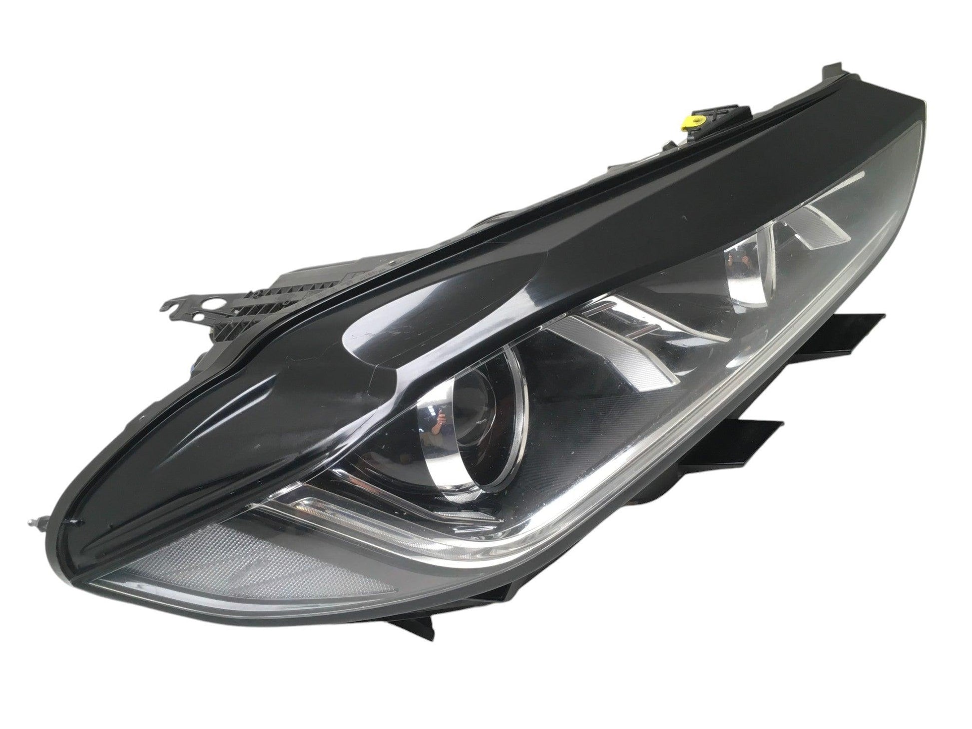 Faro derecho Jaguar XE - GX7313W029EE