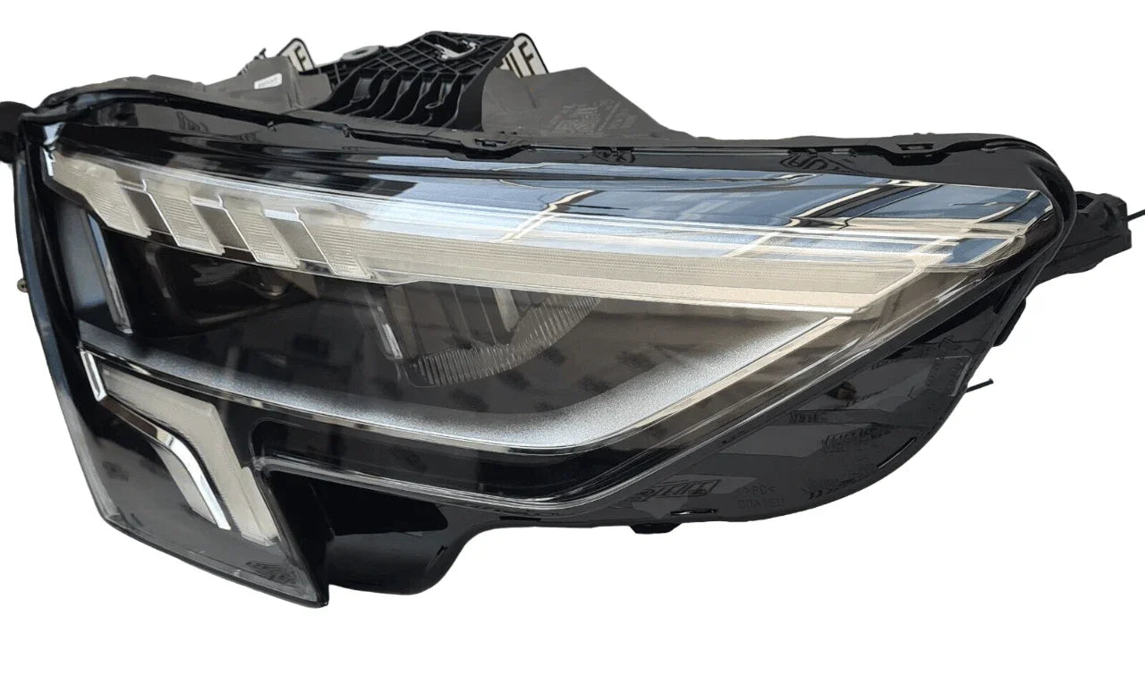 Faro Derecho Led Audi A3 8Y Nuevo