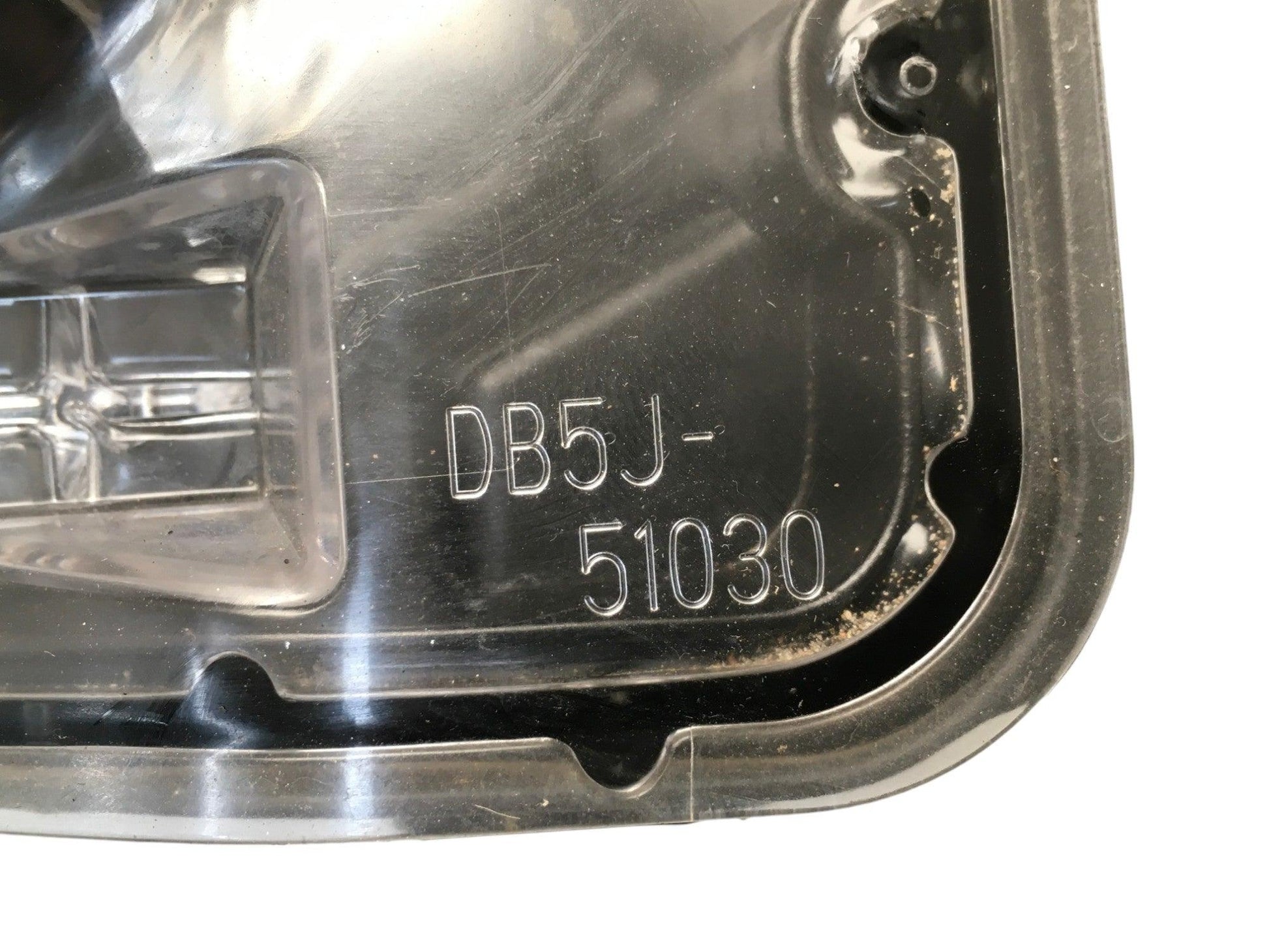 Faro derecho Mazda 2 III DJ - DB5J51030