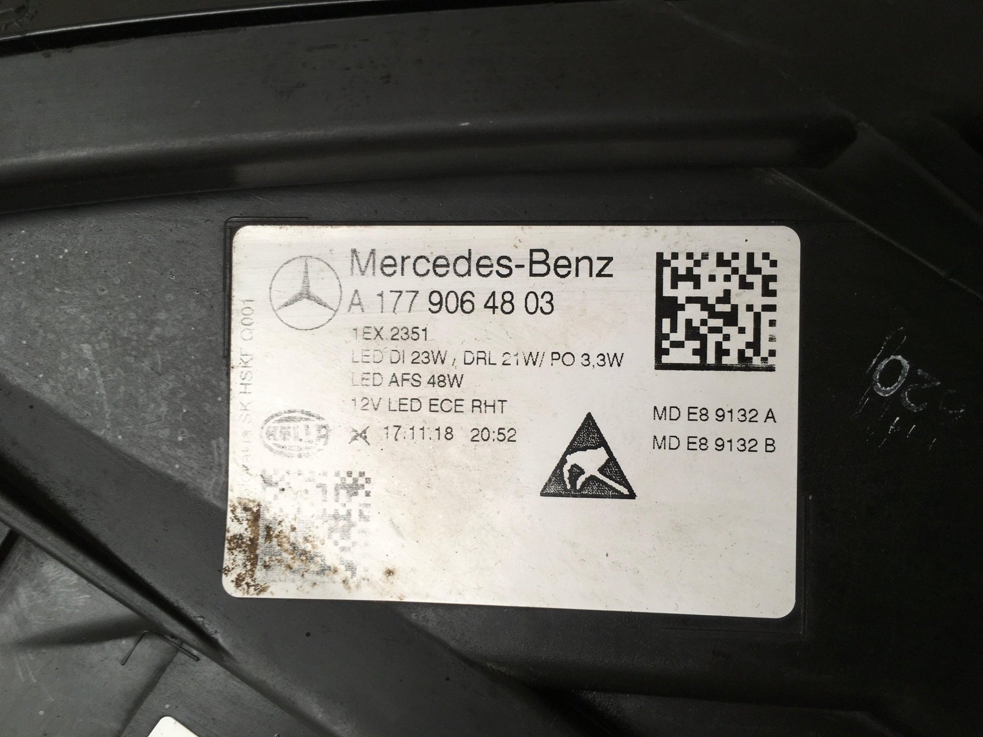 Faro derecho Mercedes W177 A1779064803 - A1779064803