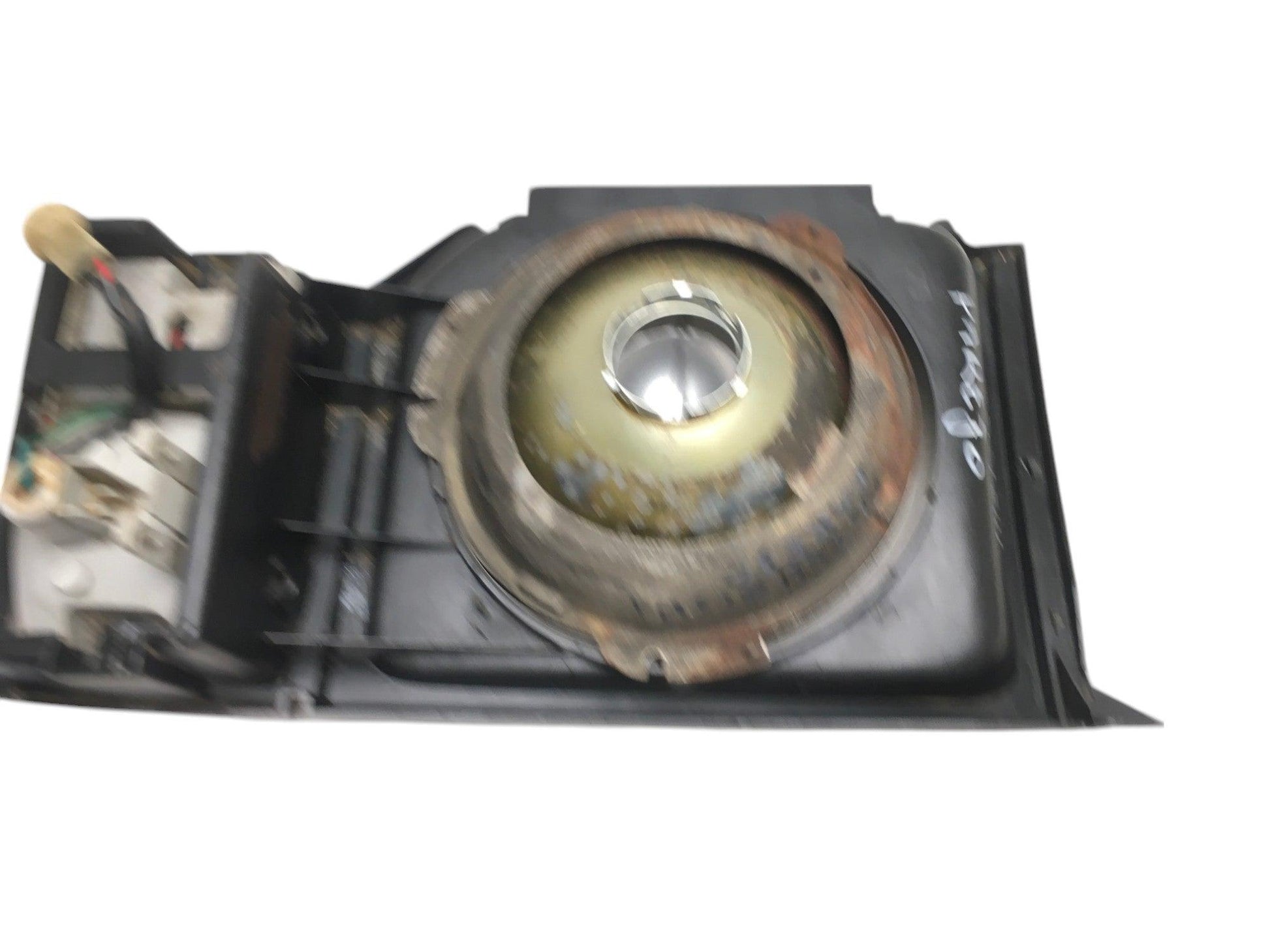 Faro derecho Mitsubishi Montero L040 - MB283548 _