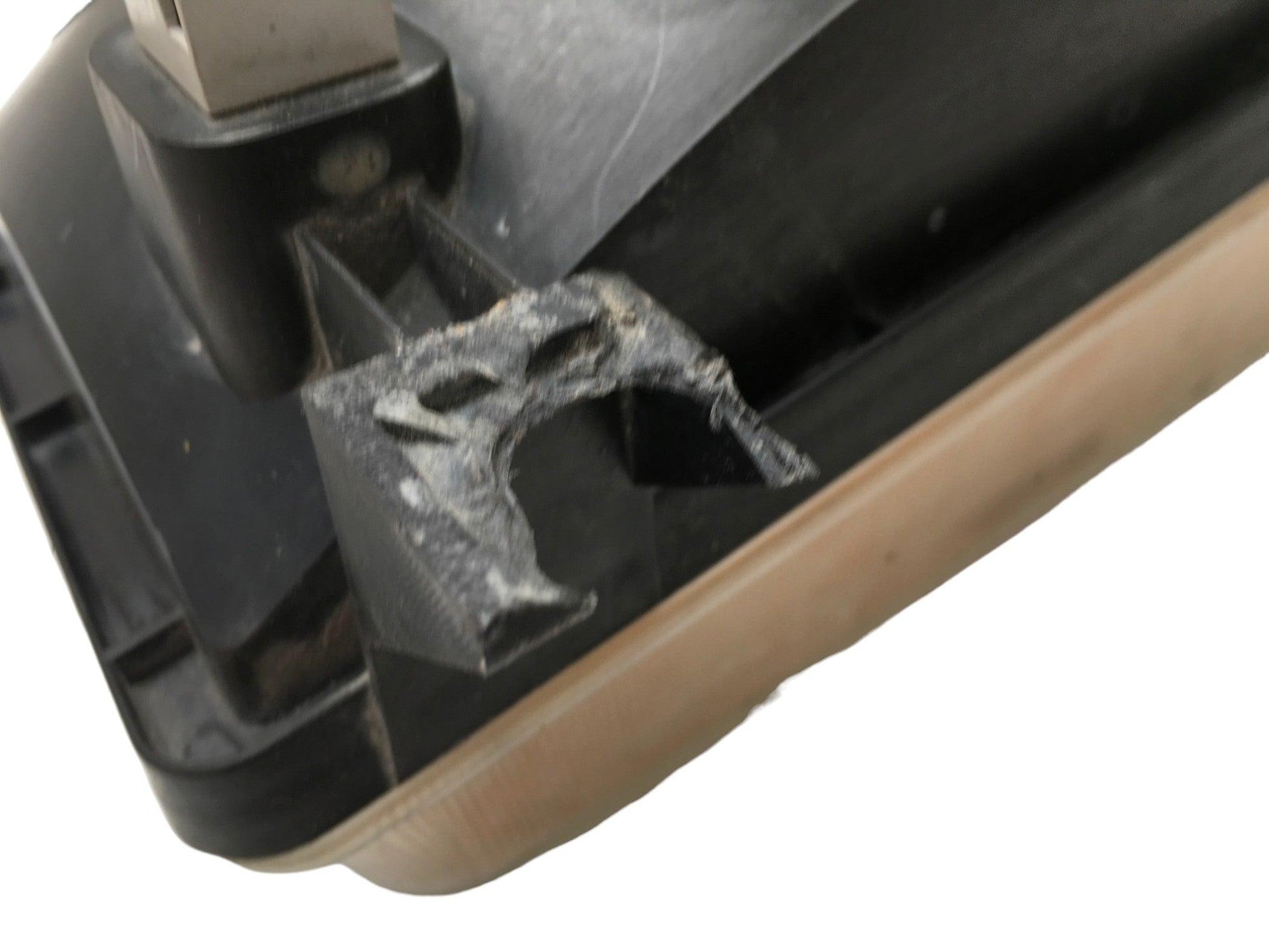 Faro derecho Nissan Atleon - 260109X101