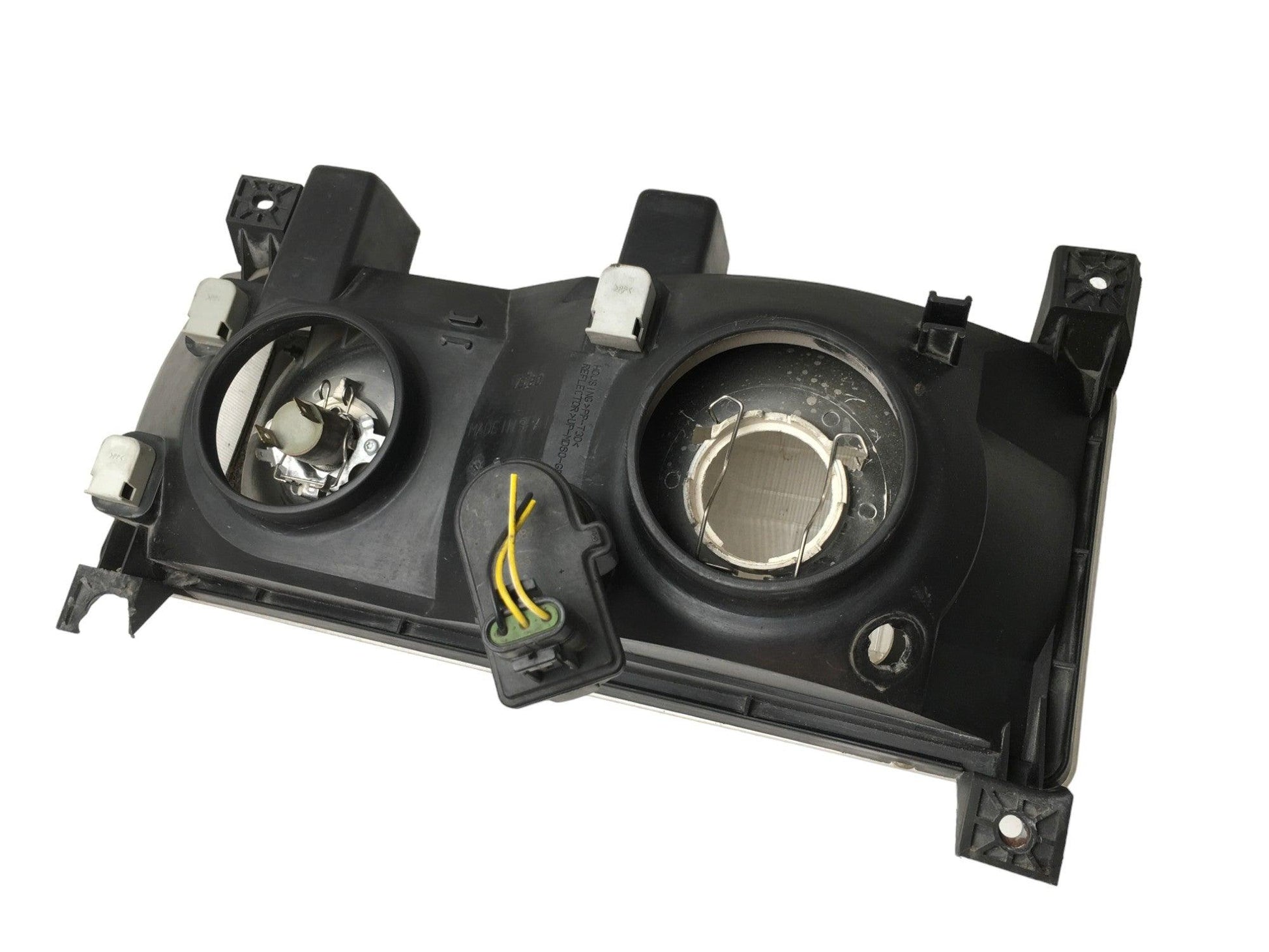 Faro derecho Nissan Atleon - 260109X101