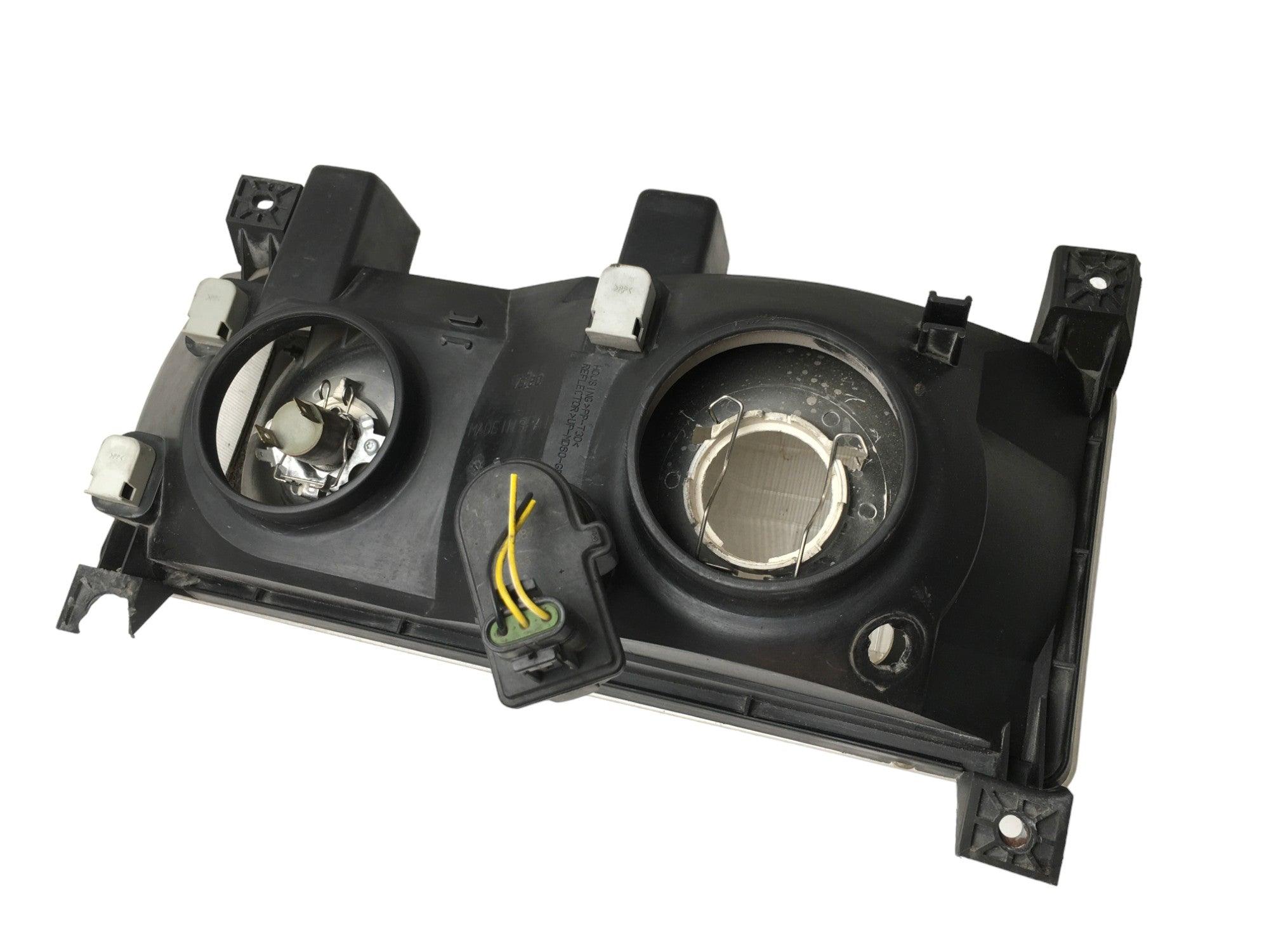 Faro derecho Nissan Atleon - 260109X101