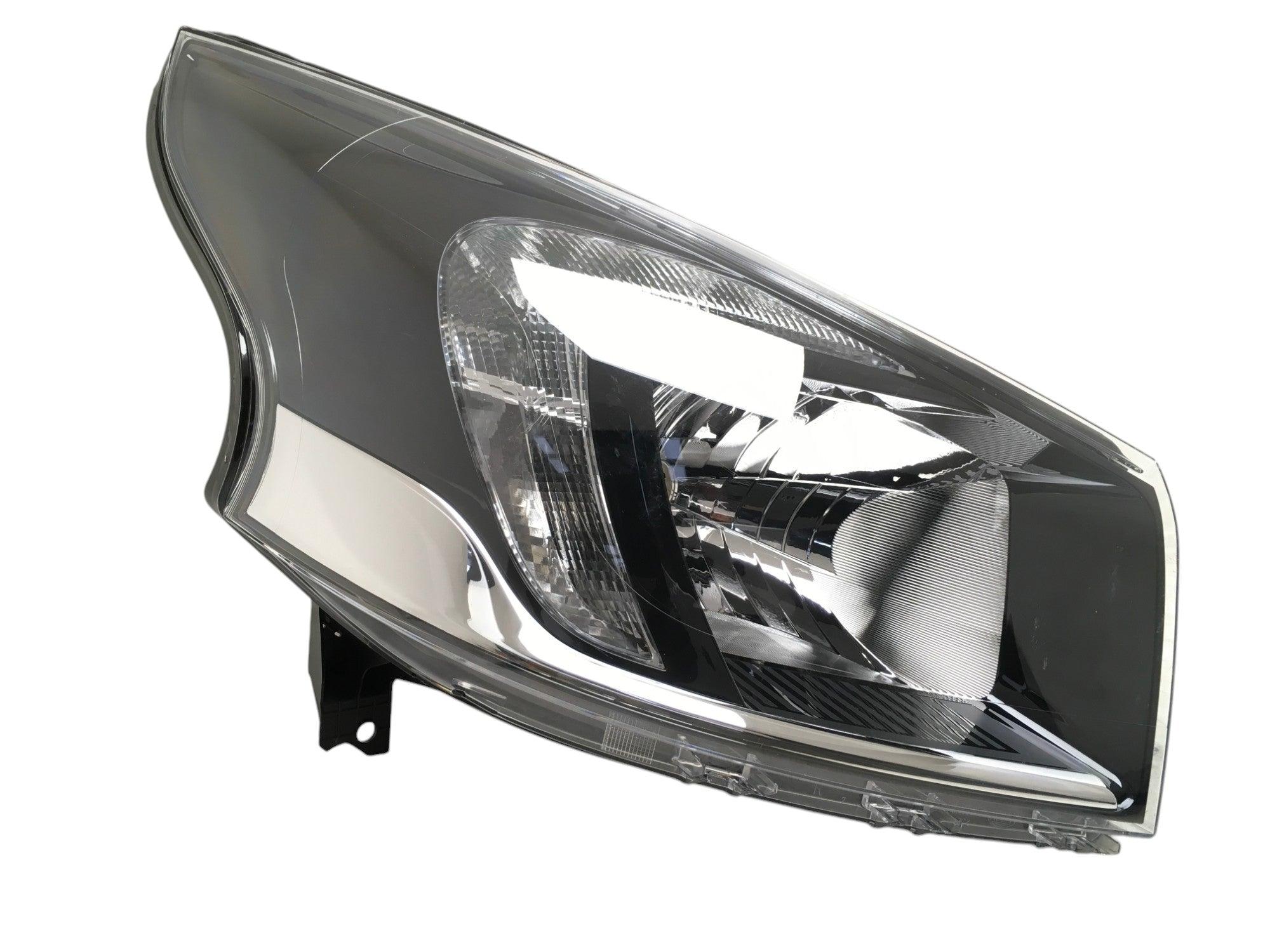 Faro derecho Renault Trafic III - 260106822R