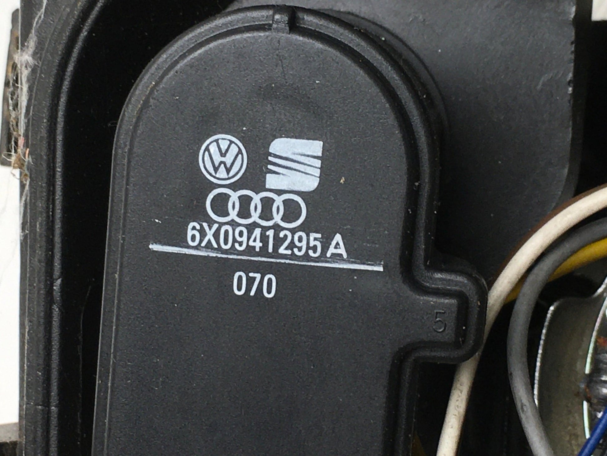 Faro derecho Seat Arosa - 6H1941016C