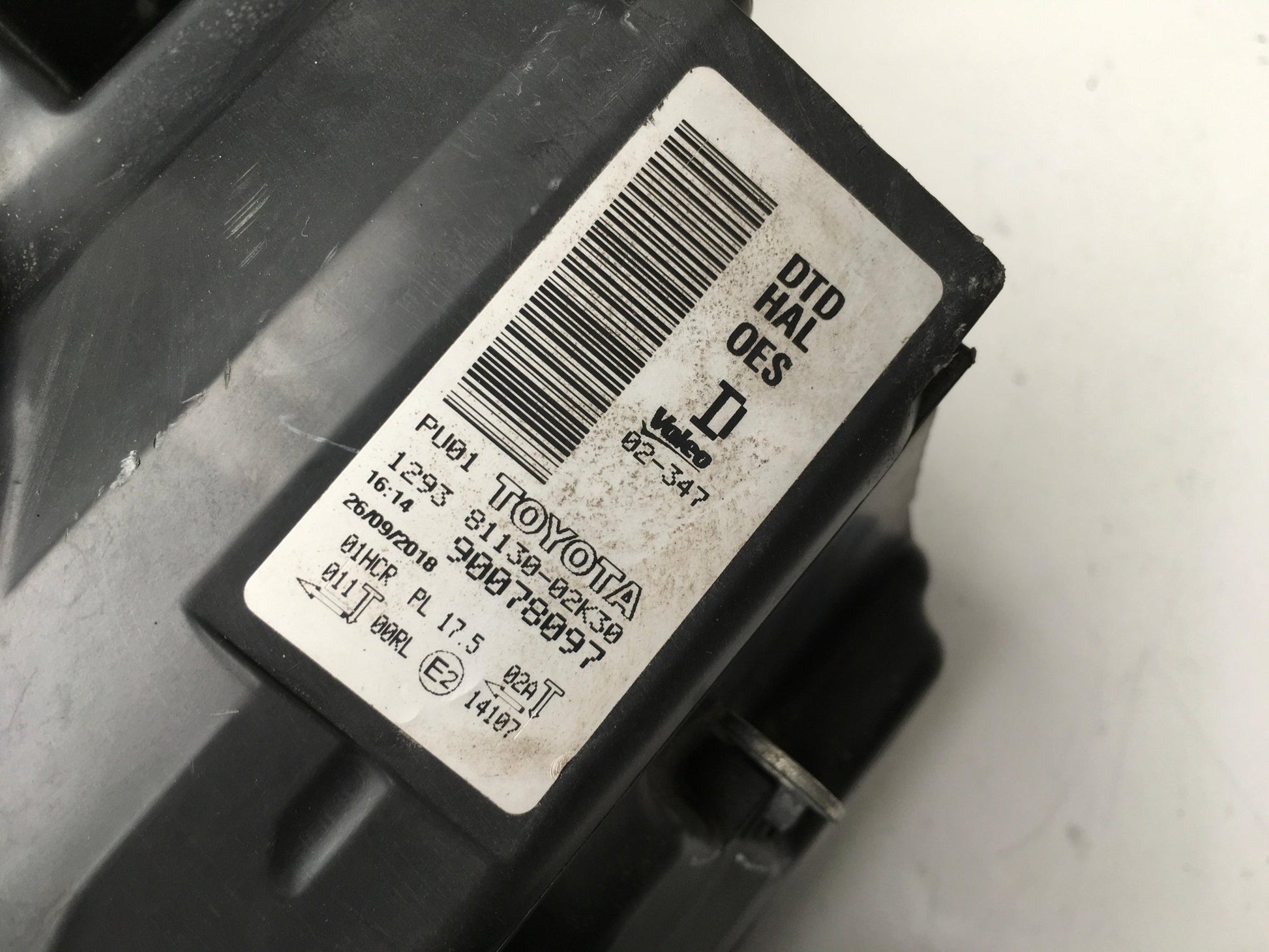 Faro derecho Toyota Auris II - 8113002K30