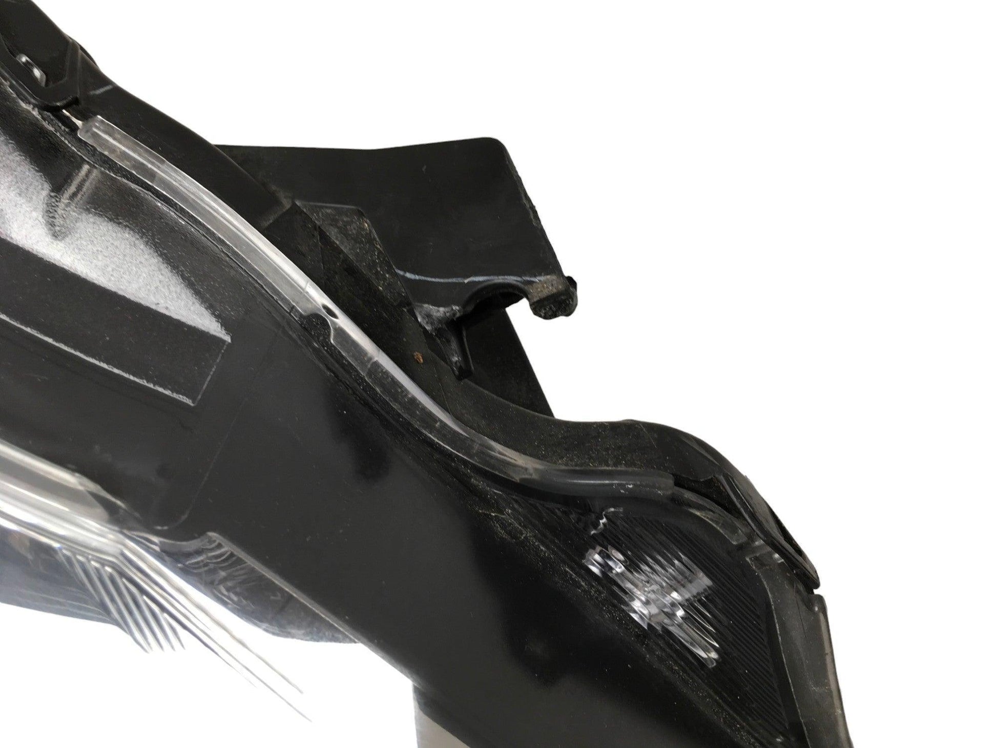 Faro derecho Toyota Yaris P13 - 9922681017