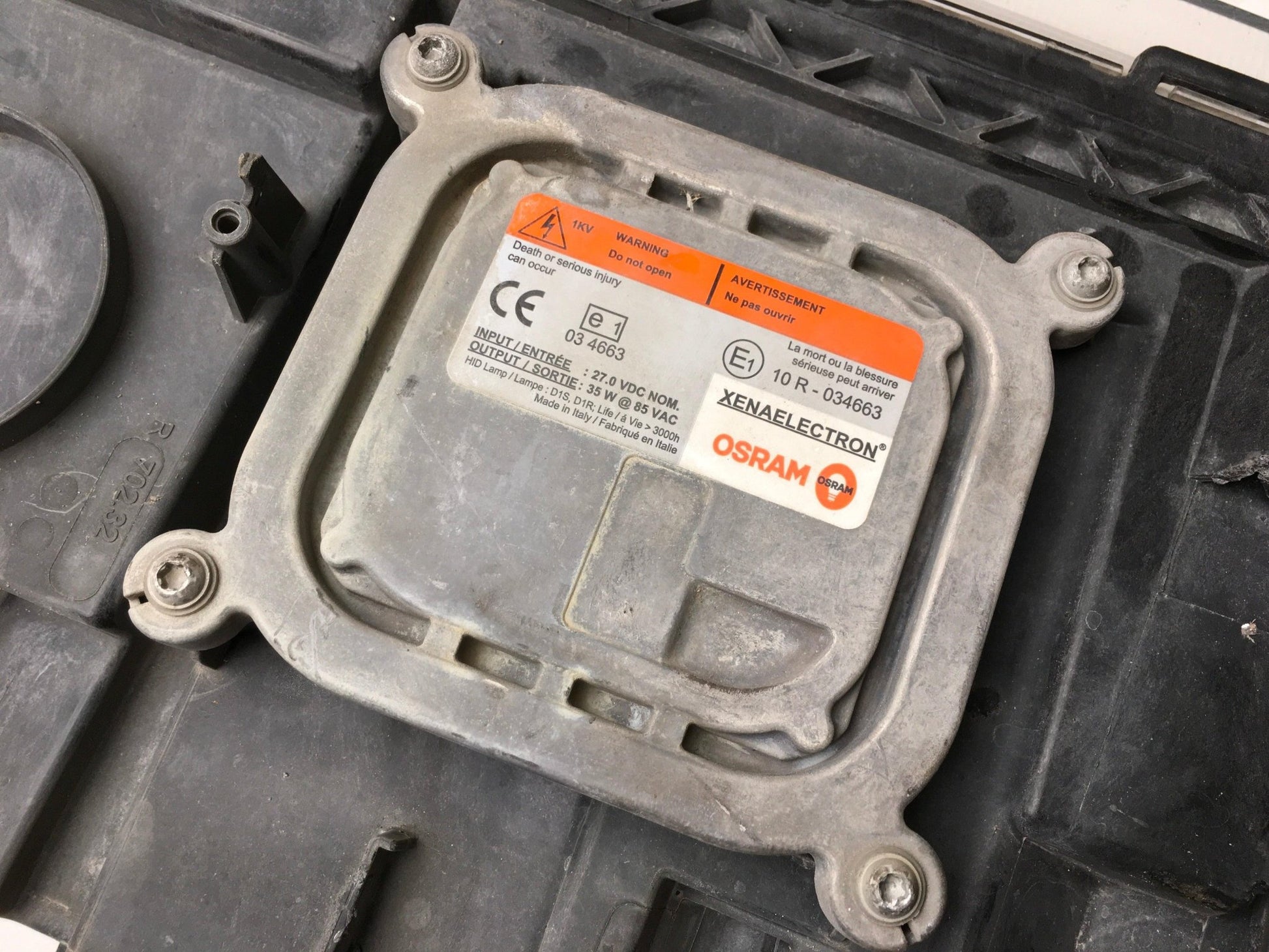 Faro derecho Volvo FH III - 22239244