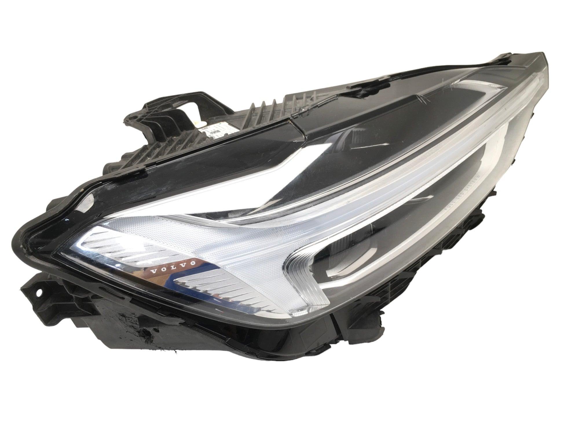 Faro derecho Volvo XC60 II - 31656561