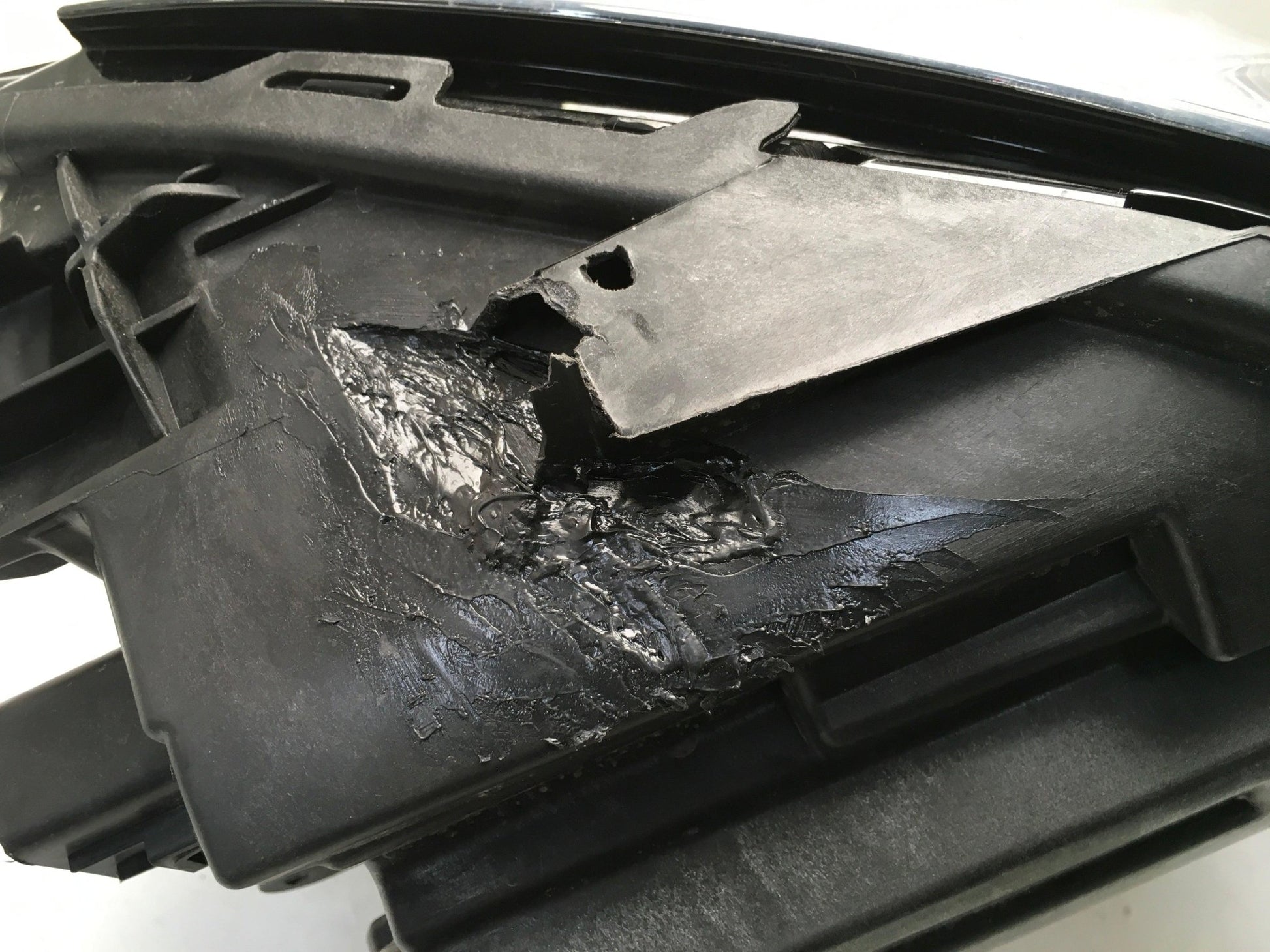 Faro derecho Volvo XC60 II - 31656561