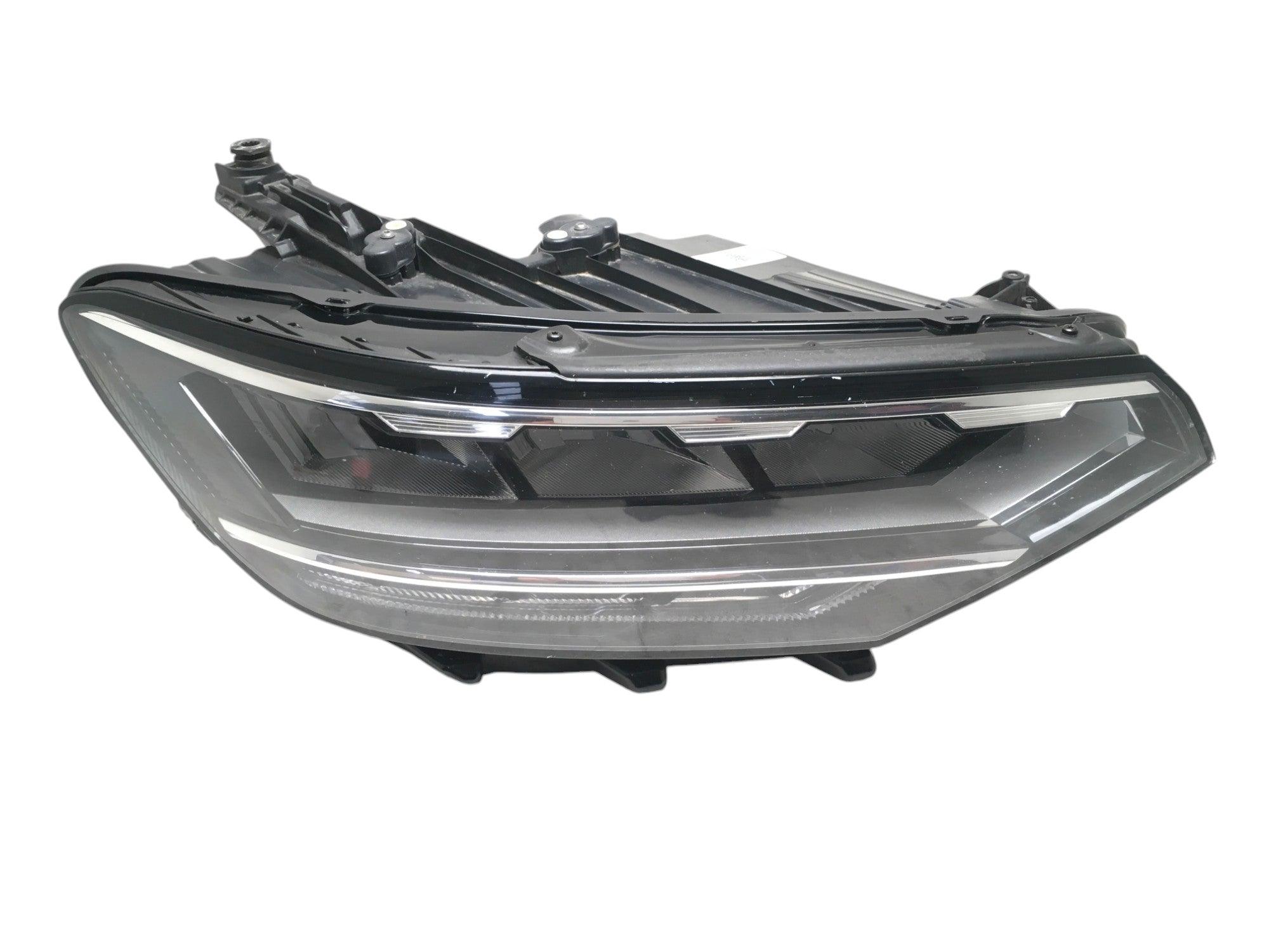 Faro derecho VW Passat B8 GTE - 3G1941036P