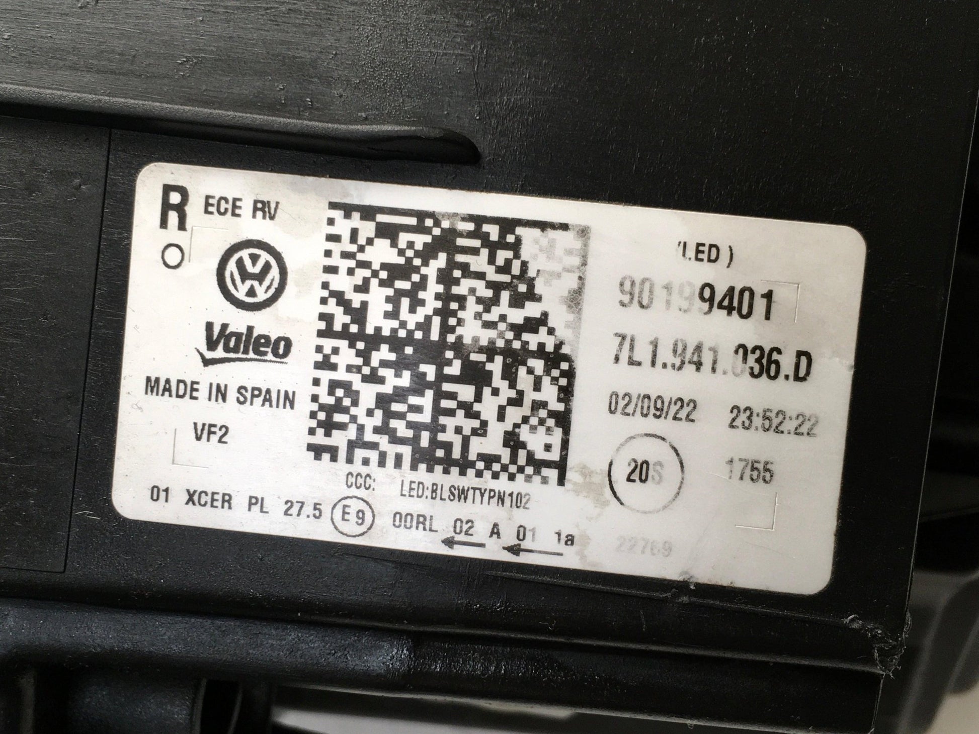 Faro derecho VW T6.1 - 7L1941036D