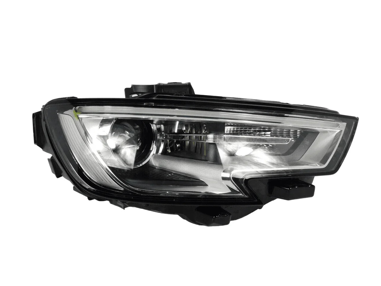 Faro Derecho Xenon Audi A3 8V Nuevo