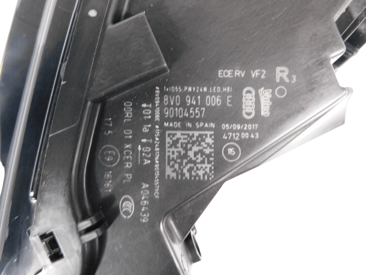 Faro Derecho Xenon Audi A3 8V Nuevo - 8V0941006E